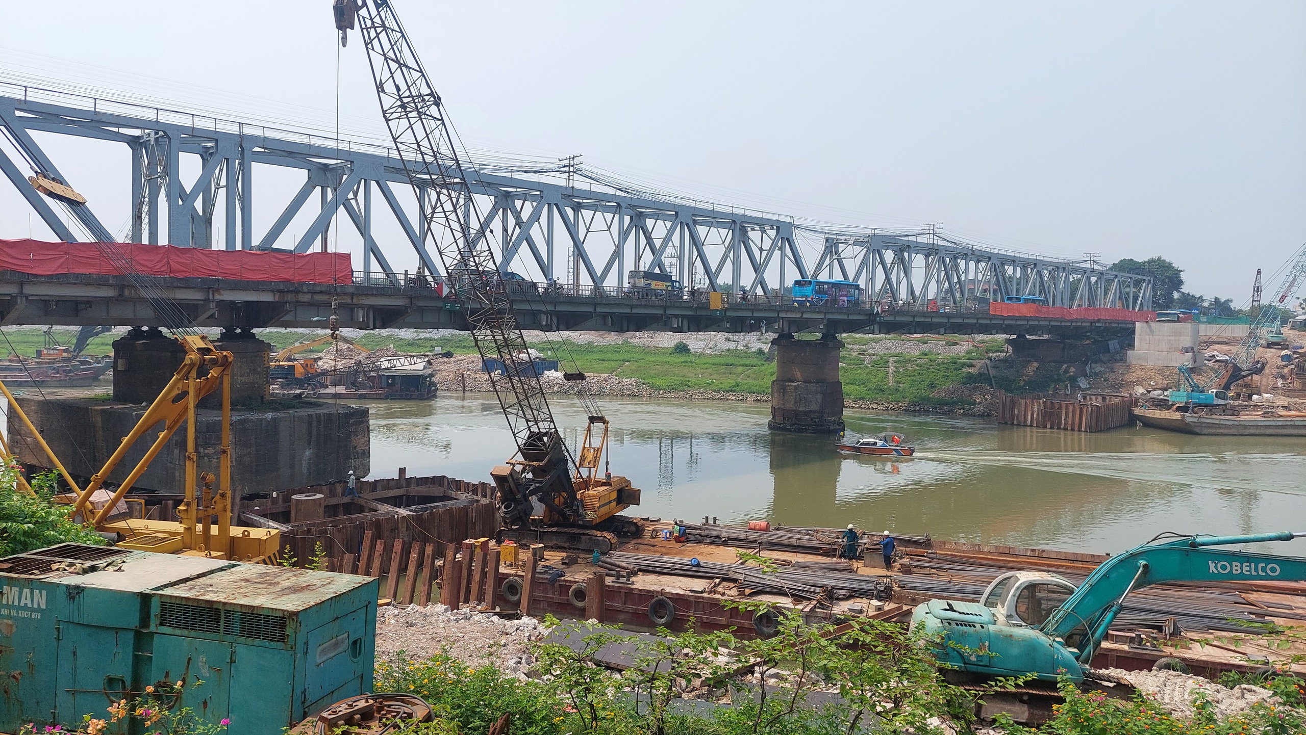 Dự án cầu đường sắt Đuống chậm giải phóng mặt bằng, nguy cơ không về đích đúng hẹn- Ảnh 3.