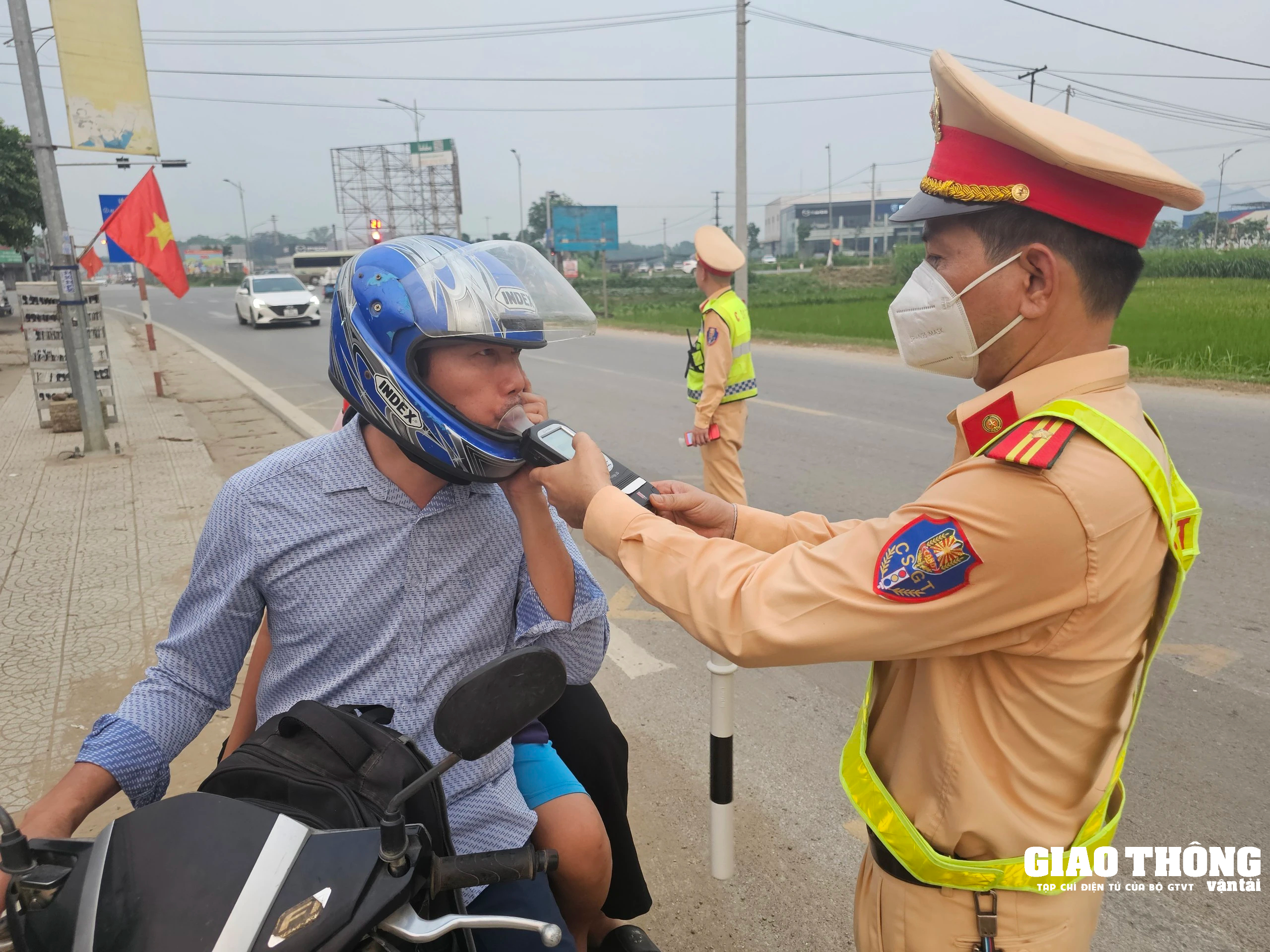 Tài xế vi phạm nồng độ cồn: 