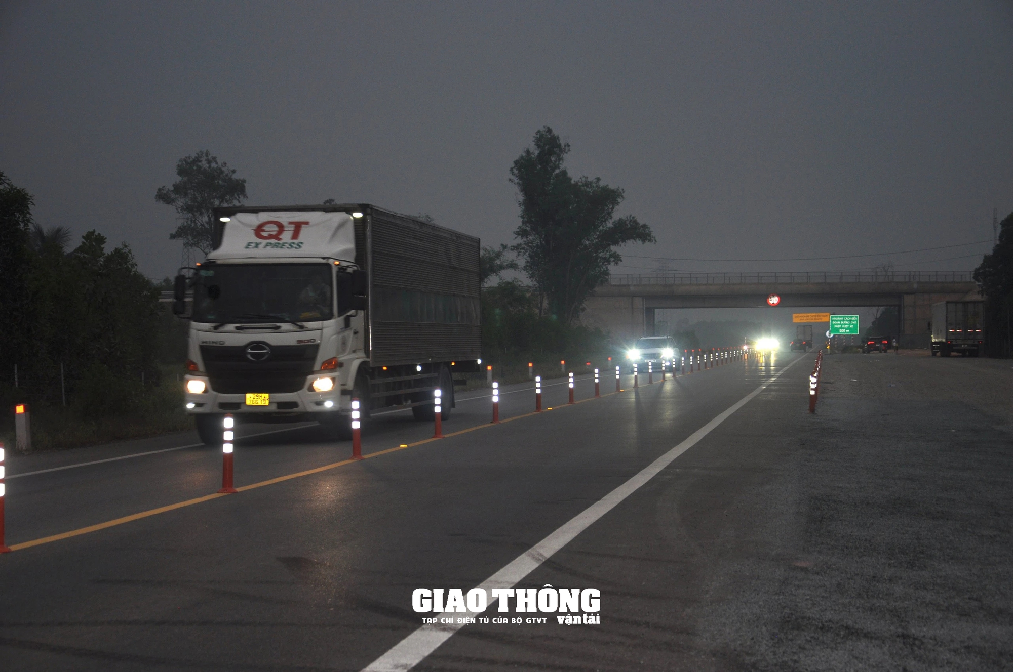 Nhìn lại 1 tháng phân luồng cao tốc Cam Lộ - La Sơn - Bài 1: Cơ sở nào phân luồng, san tải sang QL1?- Ảnh 3.