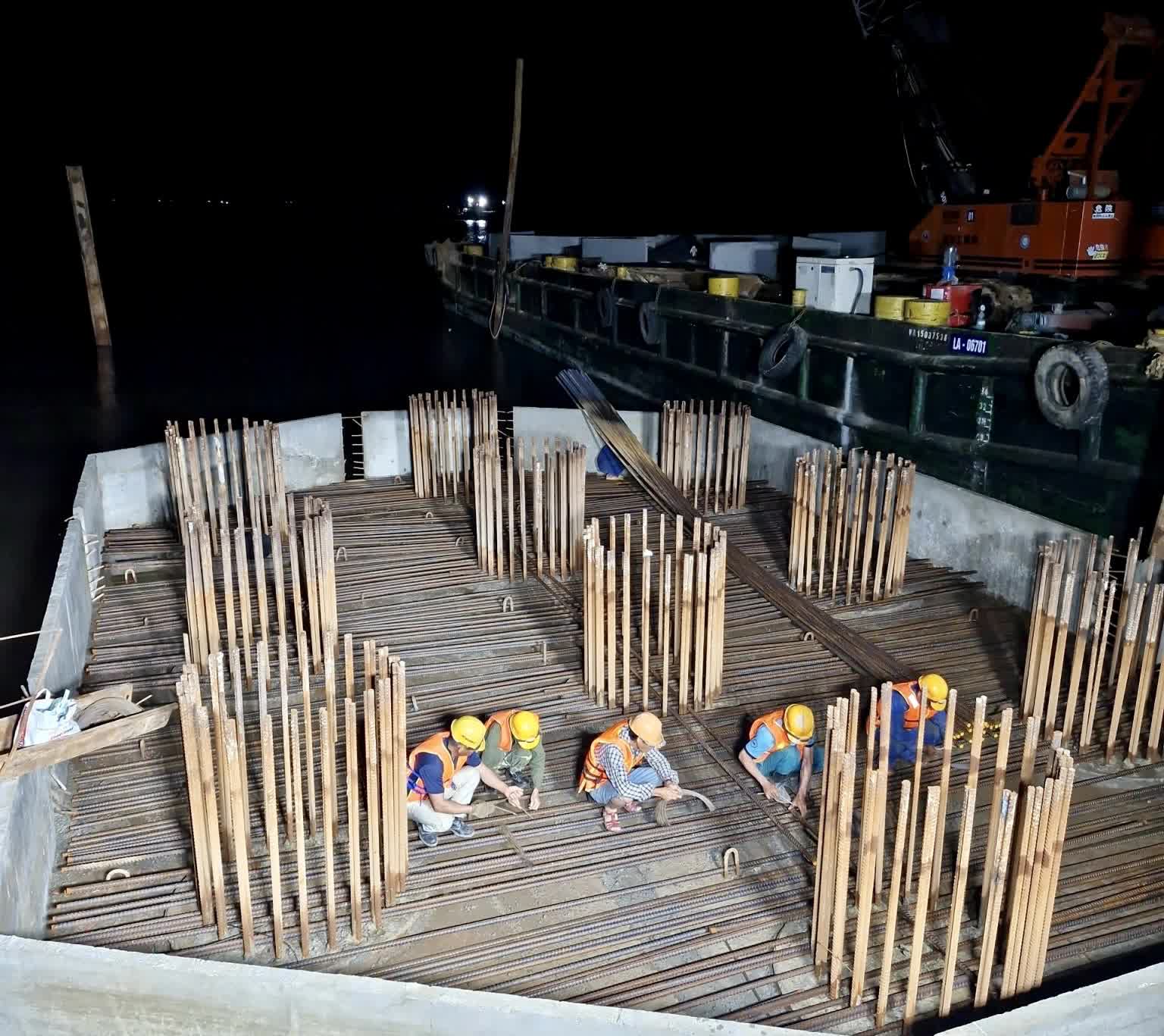 Đề xuất lùi thời hạn hoàn thành cầu Đại Ngãi nối Trà Vinh - Sóc Trăng- Ảnh 1.