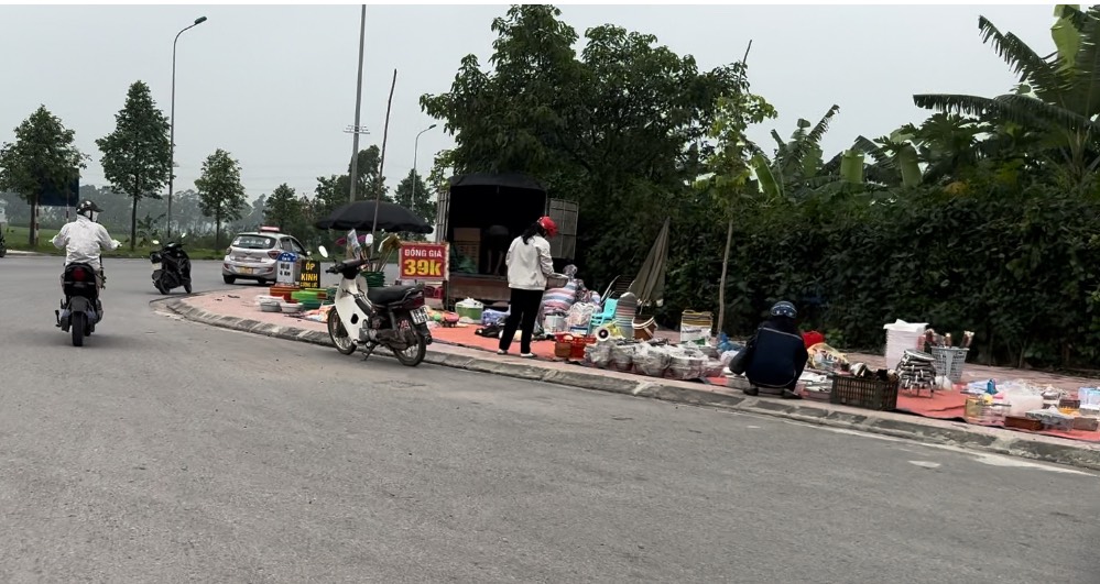 Vi phạm TTATGT vẫn diễn ra tại huyện Yên Phong, Bắc Ninh- Ảnh 5.