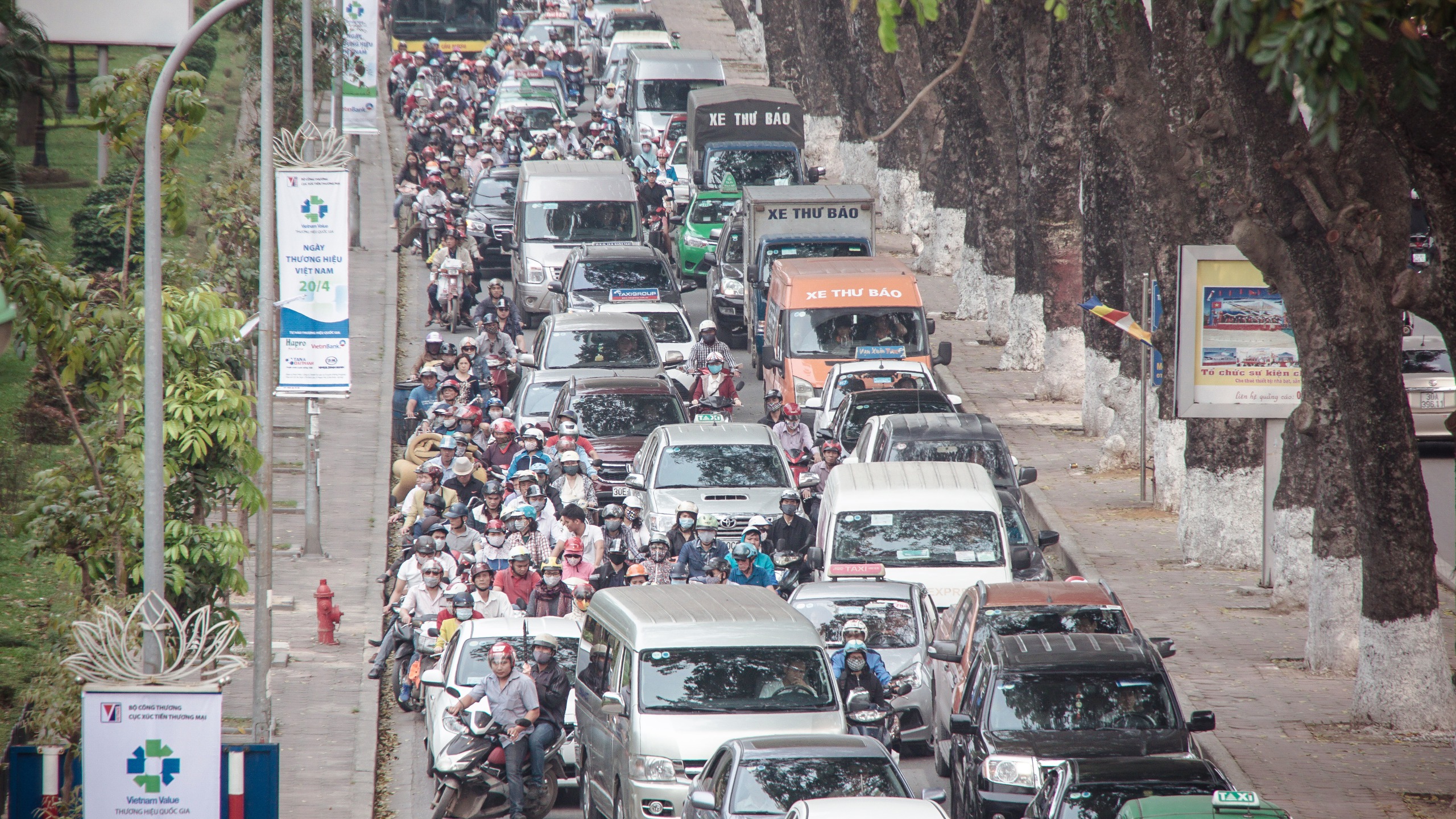 Dự thảo Luật Đường bộ có gì mới - Kỳ 2 : Tăng  cường hiệu lực, hiệu quả quản lý hoạt động vận tải- Ảnh 2.