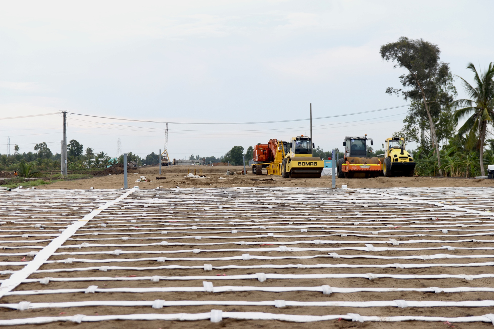Cách nào đẩy nhanh tiến độ cao tốc Cần Thơ - Cà Mau?- Ảnh 6. Cách nào đẩy nhanh tiến độ cao tốc Cần Thơ - Cà Mau?- Ảnh 6.