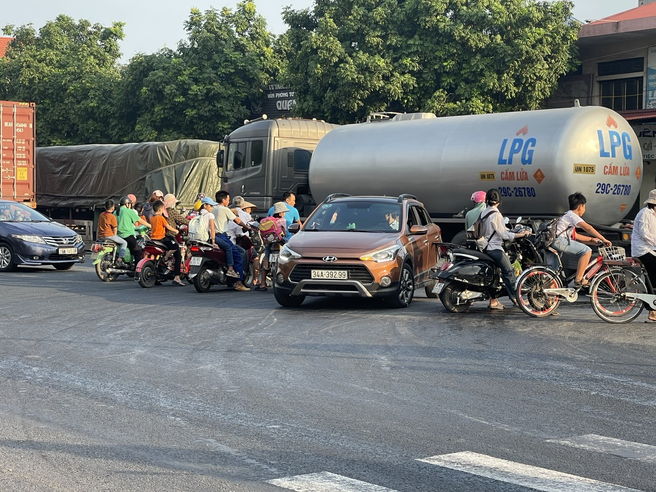 Video: Hãi hùng cả nghìn người 