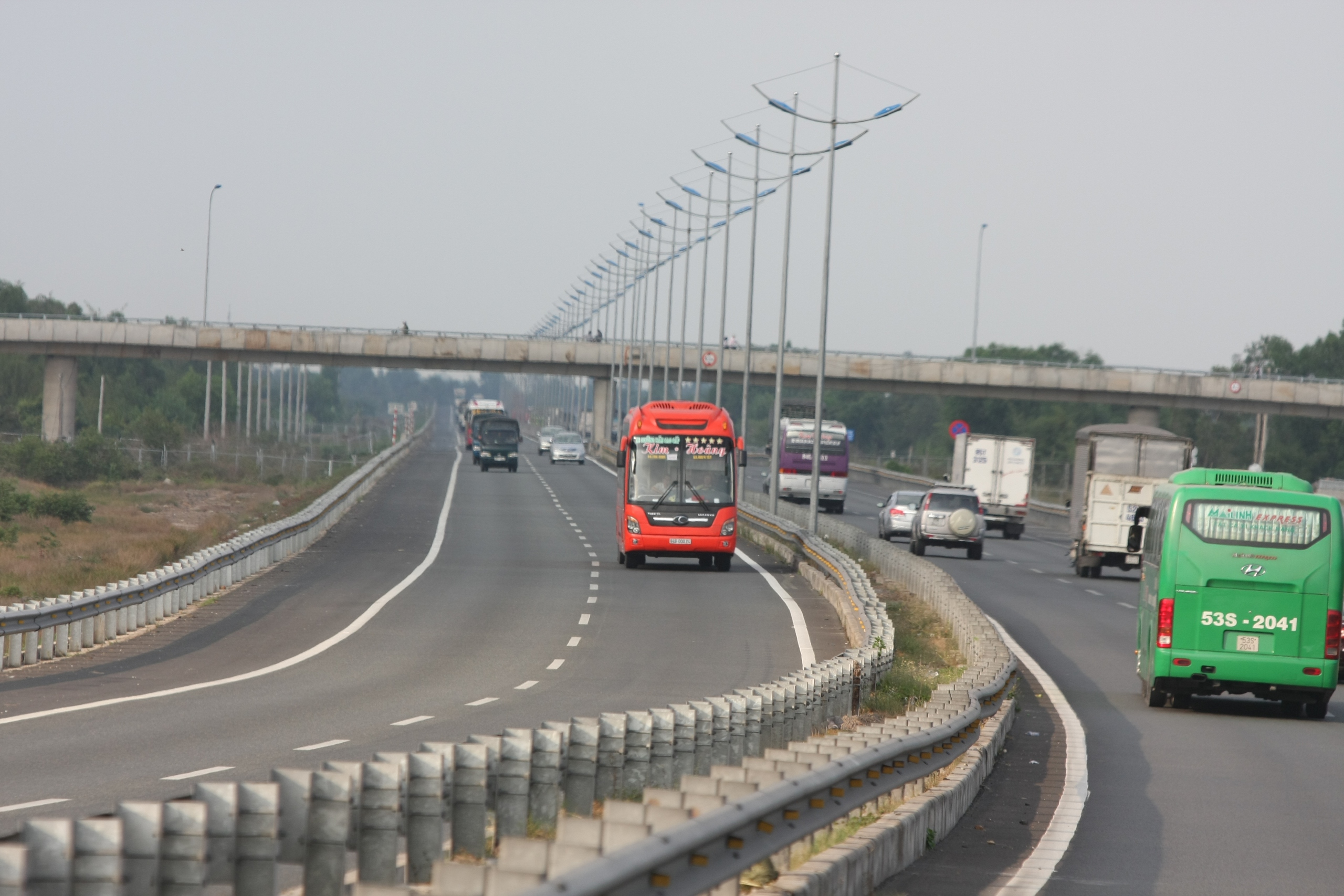 Đảm bảo giao thông an toàn, thông suốt trên các tuyến cao tốc- Ảnh 1.