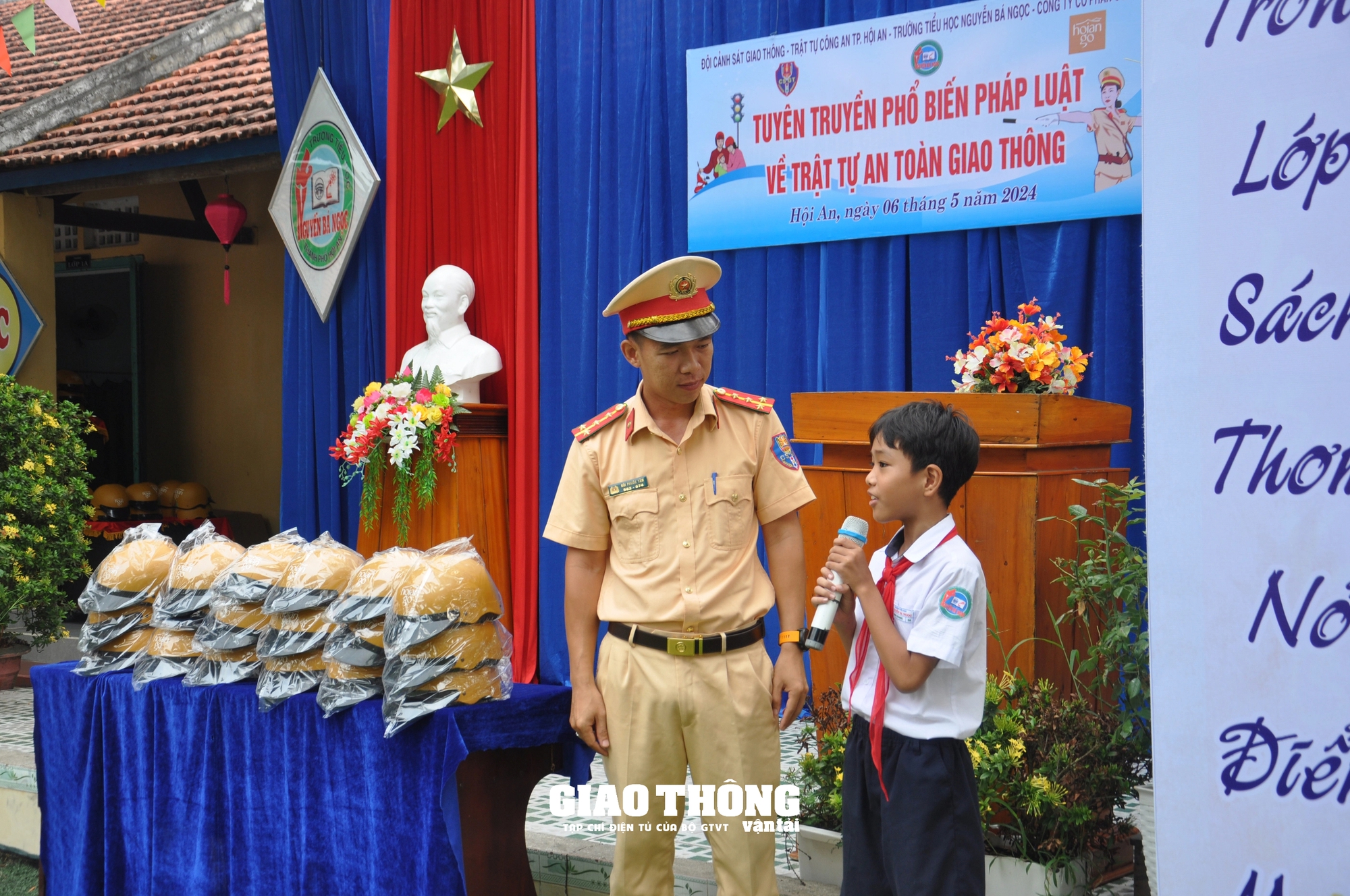 Xây dựng văn hóa giao thông văn minh, an toàn cho học sinh Hội An- Ảnh 12.