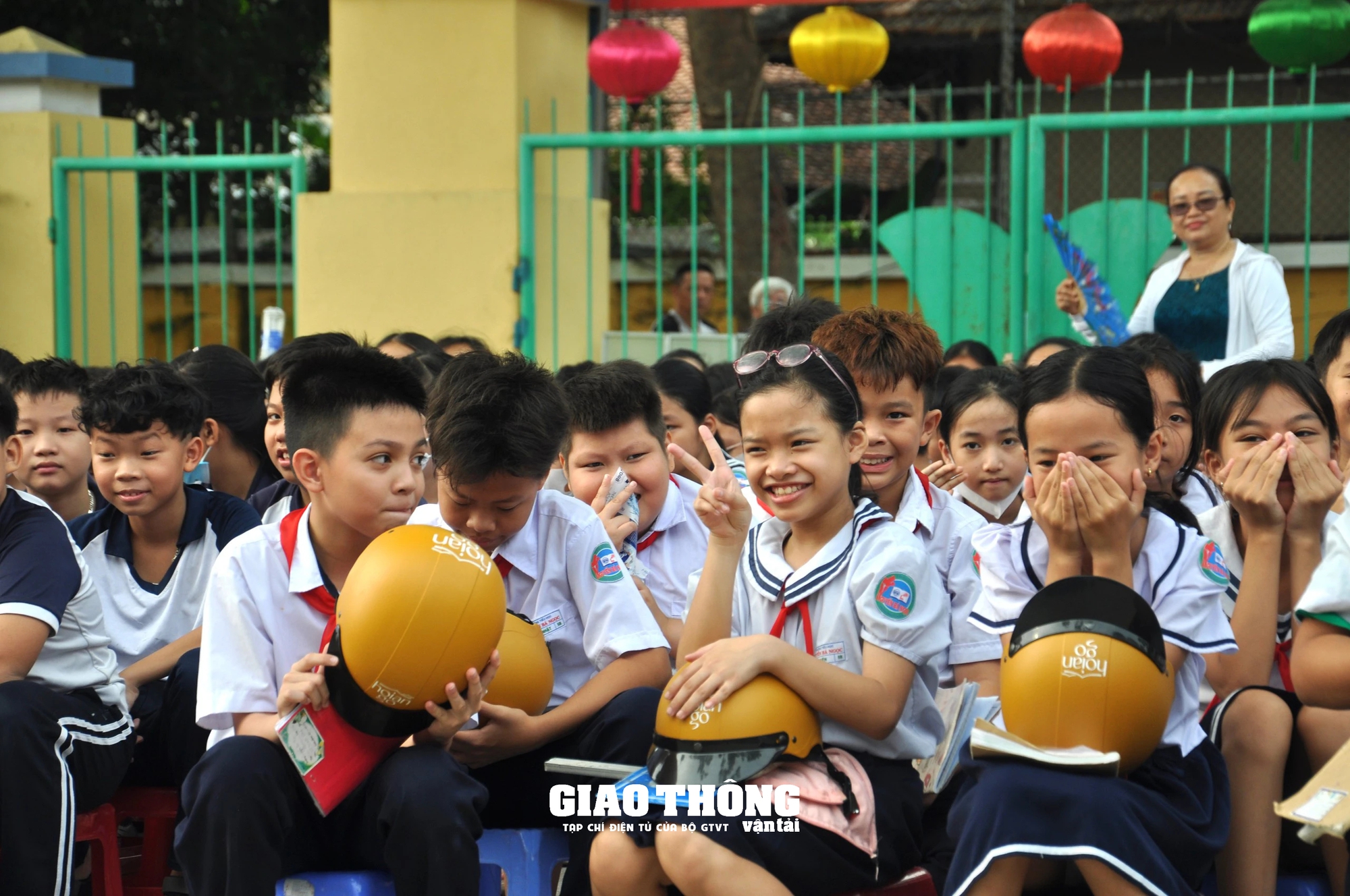Xây dựng văn hóa giao thông văn minh, an toàn cho học sinh Hội An- Ảnh 11.