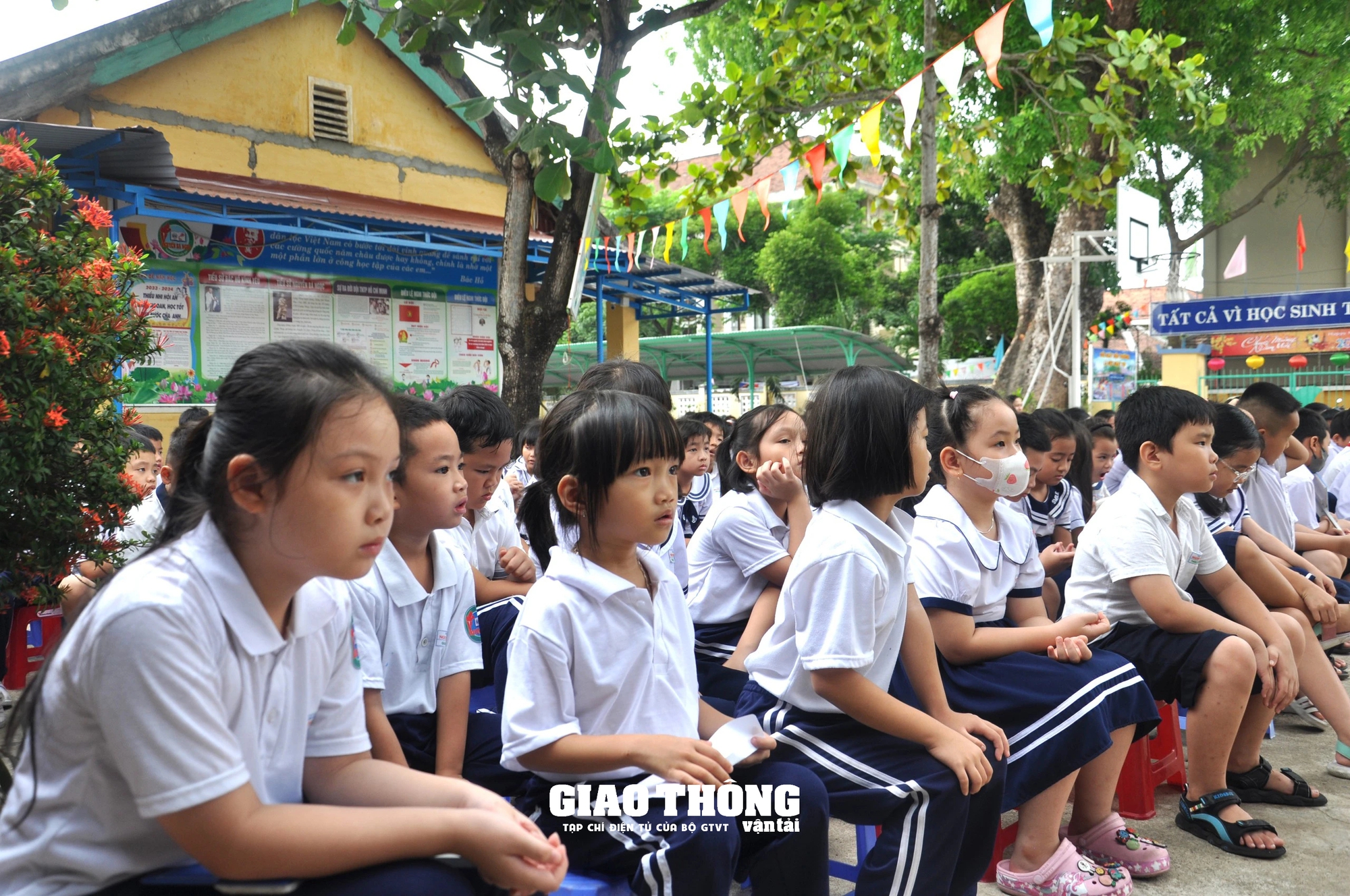 Xây dựng văn hóa giao thông văn minh, an toàn cho học sinh Hội An- Ảnh 9.