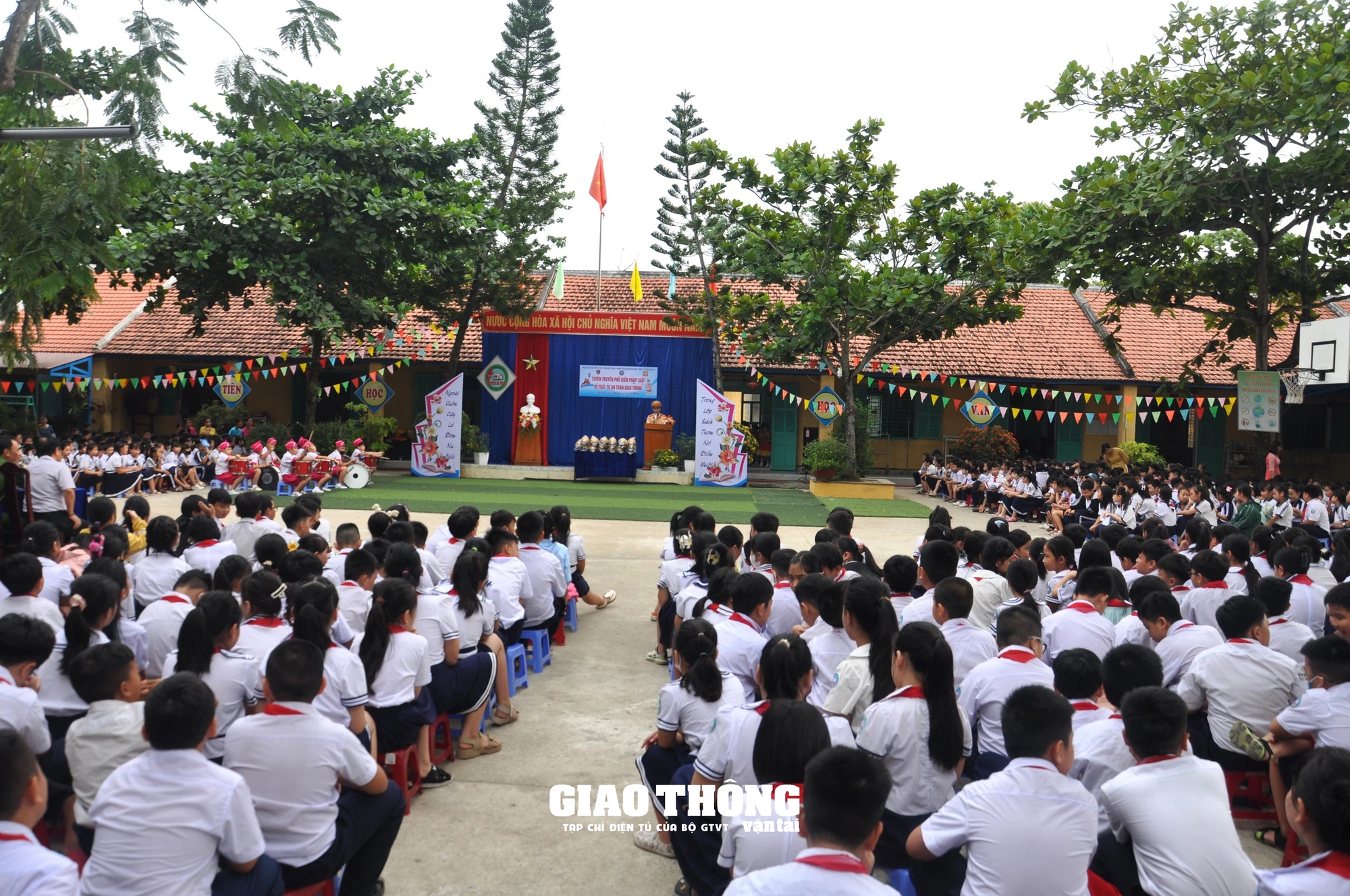 Xây dựng văn hóa giao thông văn minh, an toàn cho học sinh Hội An- Ảnh 13.