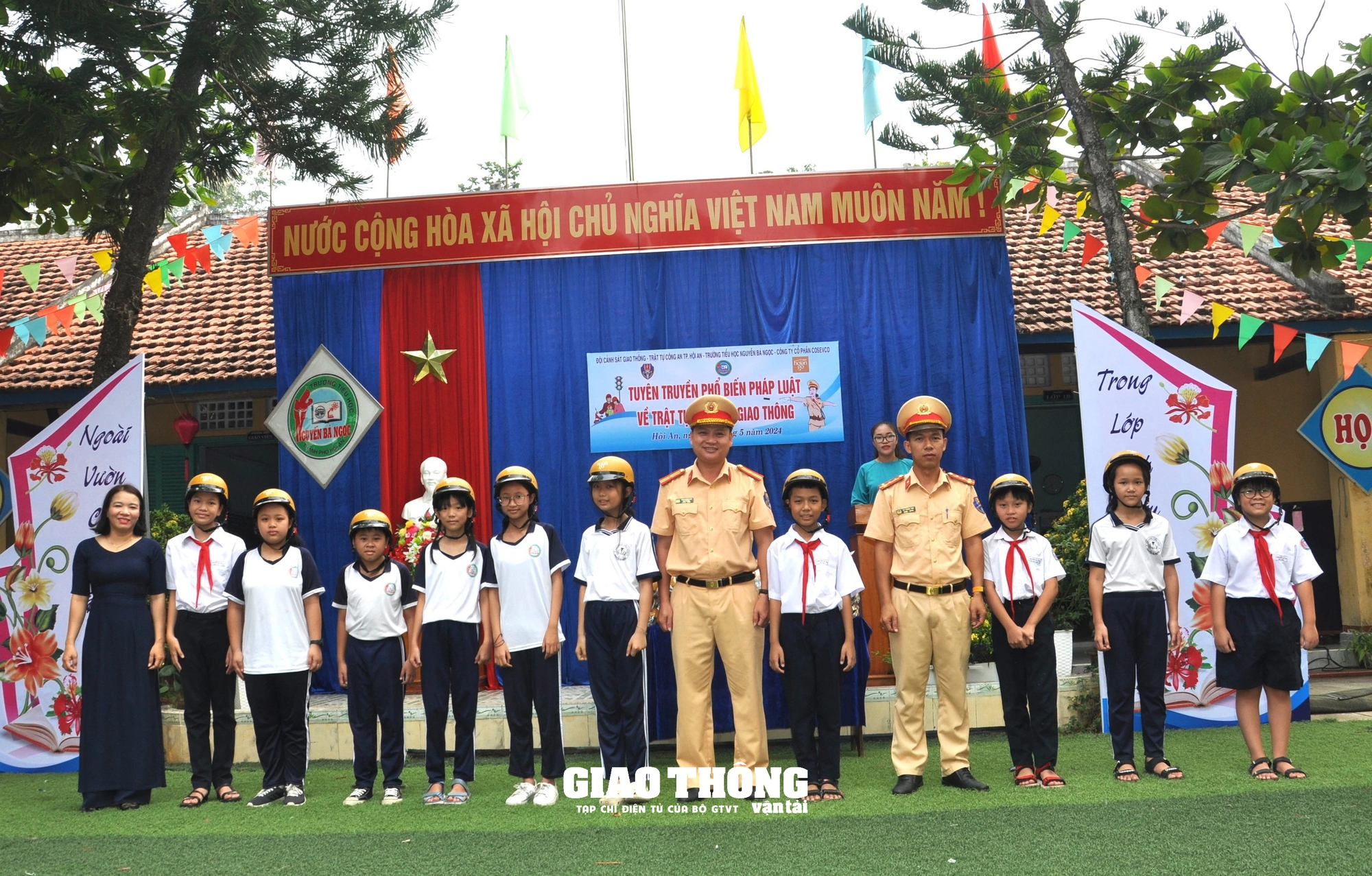 Xây dựng văn hóa giao thông văn minh, an toàn cho học sinh Hội An- Ảnh 3.