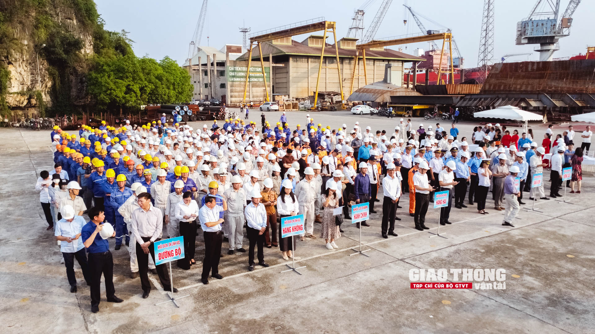 Phải hạn chế đến mức thấp nhất số người mắc bệnh nghề nghiệp trong ngành GTVT- Ảnh 3.