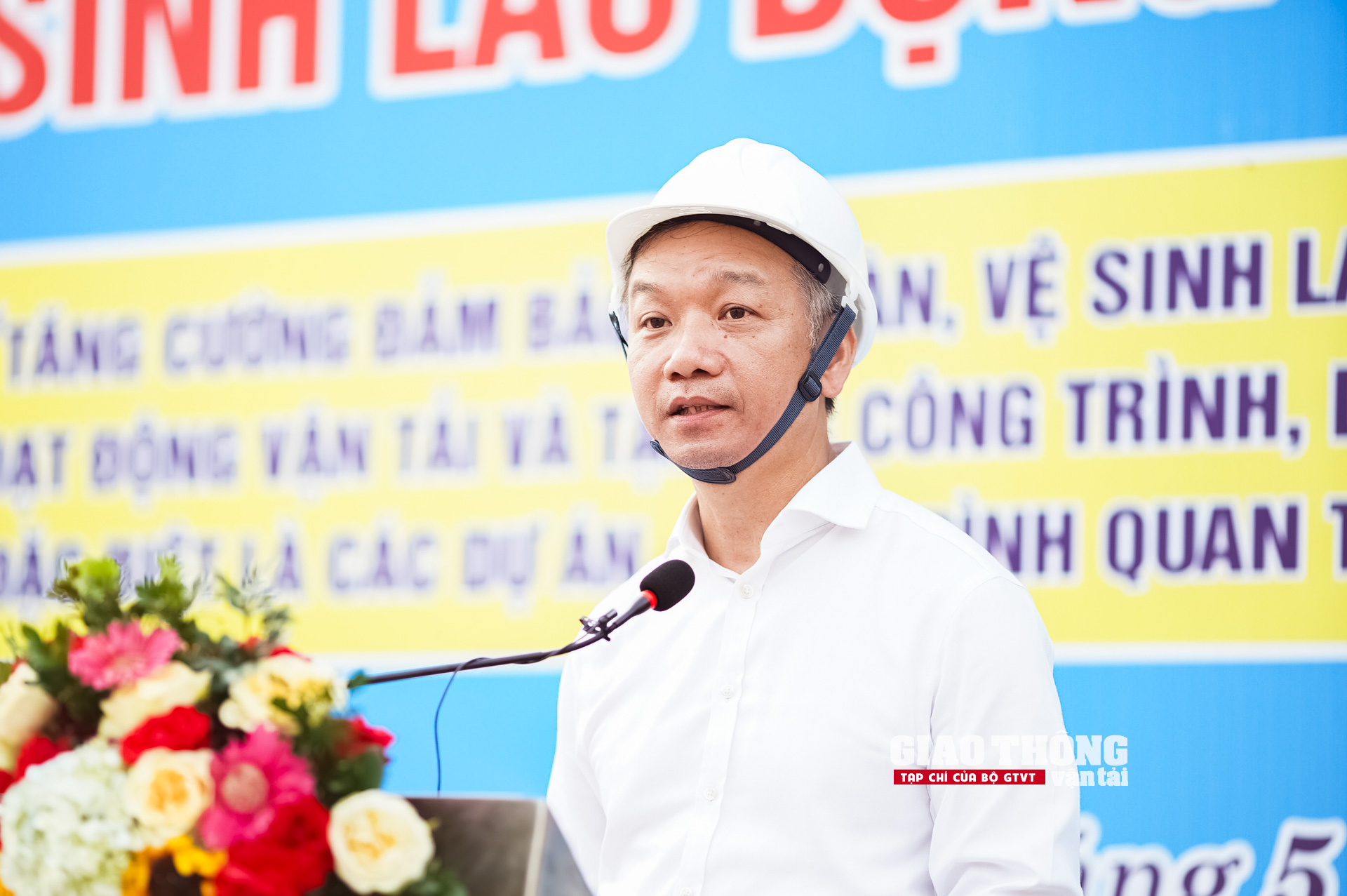 Phải hạn chế đến mức thấp nhất số người mắc bệnh nghề nghiệp trong ngành GTVT- Ảnh 10.