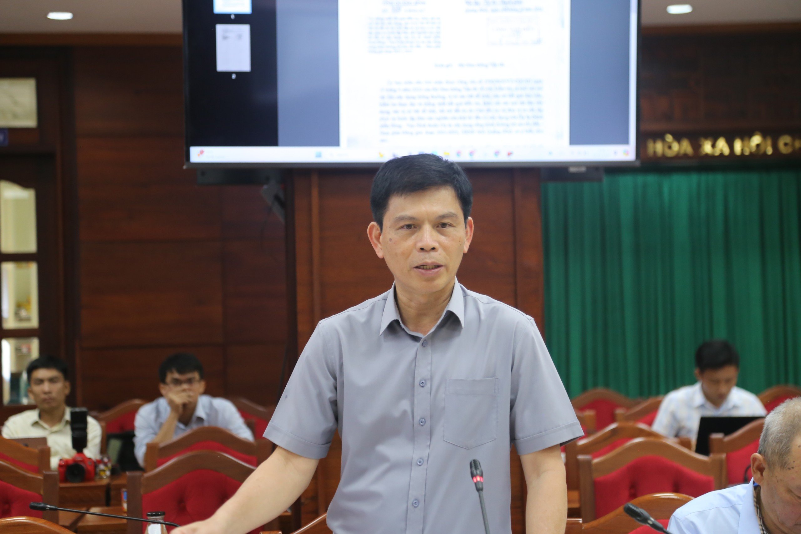 Đắk Lắk tập trung gỡ vướng bãi đổ thải phục vụ thi công cao tốc Khánh Hòa - Buôn Ma Thuột- Ảnh 3.