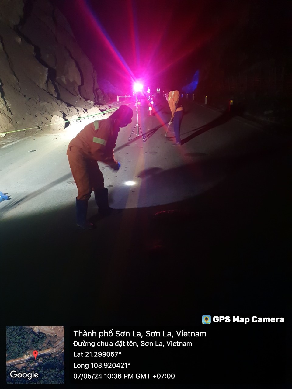 Trắng đêm thông xe tuyến tránh TP. Sơn La- Ảnh 11.