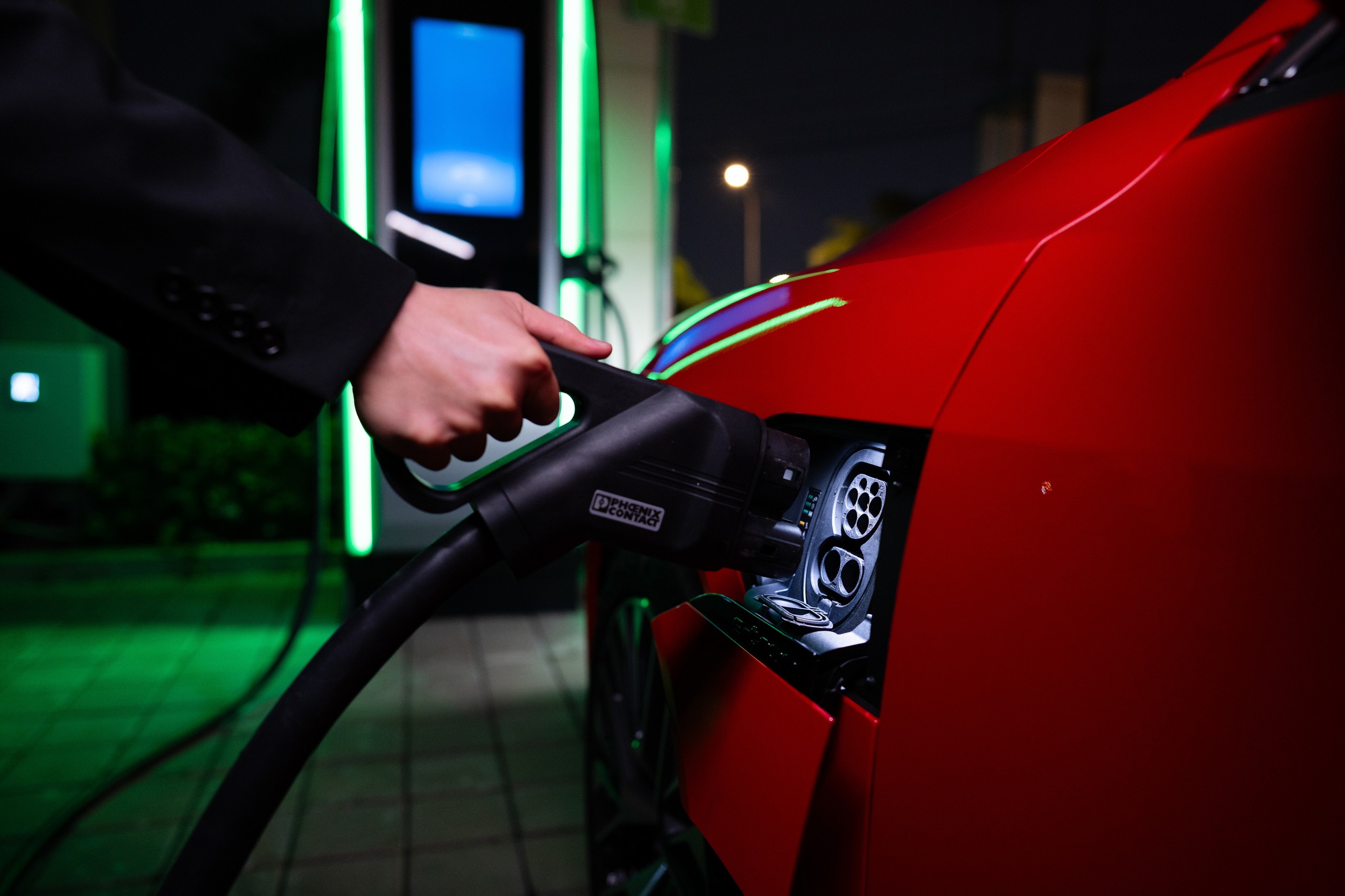 SUV điện hạng sang Audi Q8 e-tron giá 3,8 tỷ đồng tại Việt Nam- Ảnh 9.