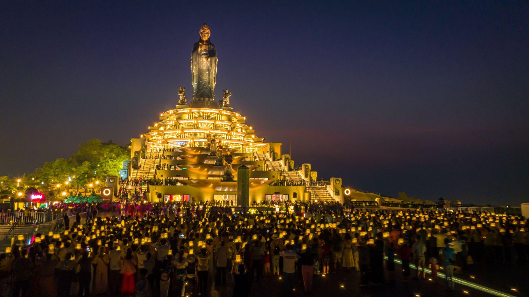 Combo cáp treo lên núi Bà Đen chỉ 200.000 đồng trong dịp lễ Vía Bà- Ảnh 2.