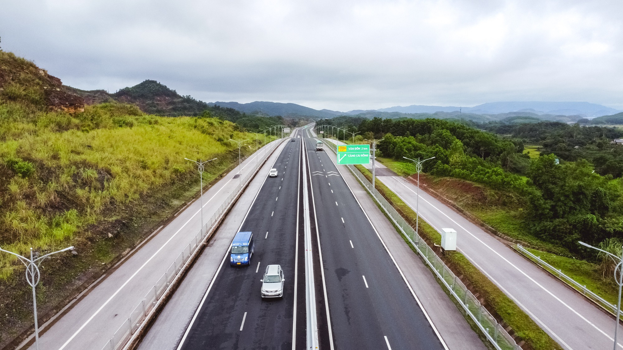 Thực trạng đường cao tốc Việt Nam - Kỳ 1: Hình thành mạng lưới dài hơn 2.000 km- Ảnh 1.