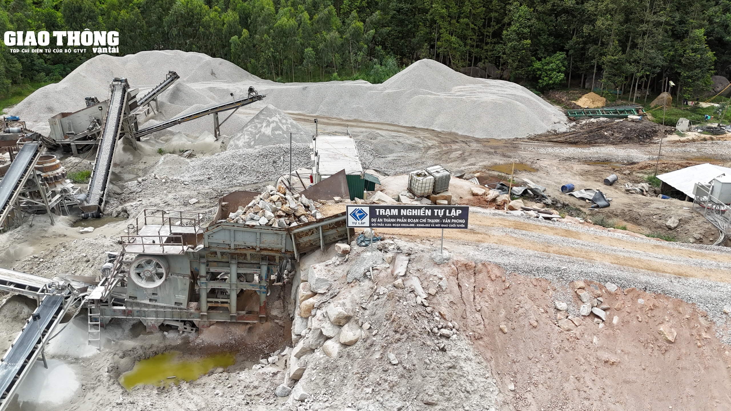 Di dời đường điện trong tháng 8 để đẩy nhanh cao tốc Chí Thạnh - Vân Phong- Ảnh 5. Di dời đường điện trong tháng 8 để đẩy nhanh cao tốc Chí Thạnh - Vân Phong- Ảnh 5.