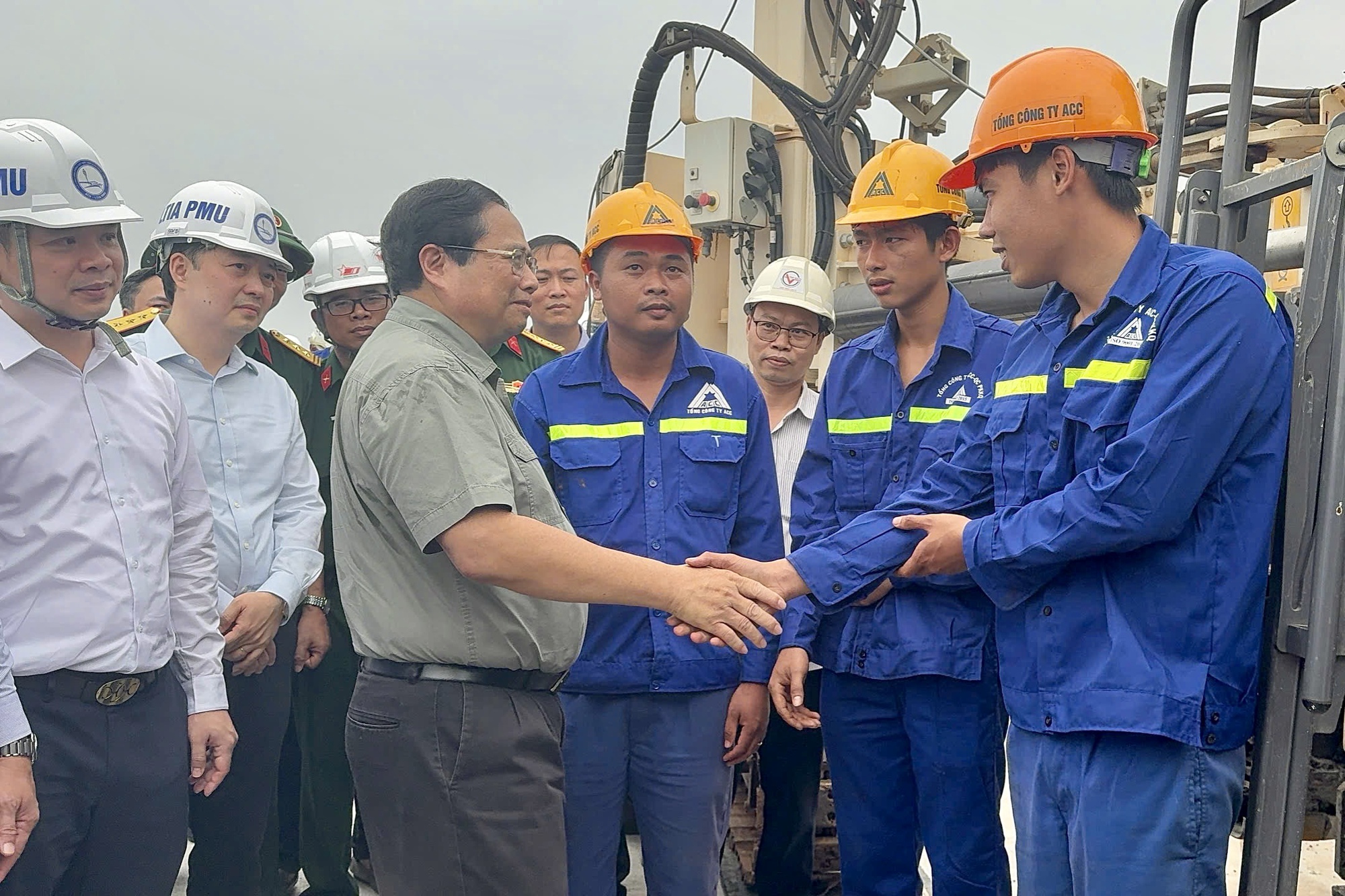 Sớm mở rộng cao tốc kết nối từ TP. HCM về sân bay Long Thành - Ảnh 2.