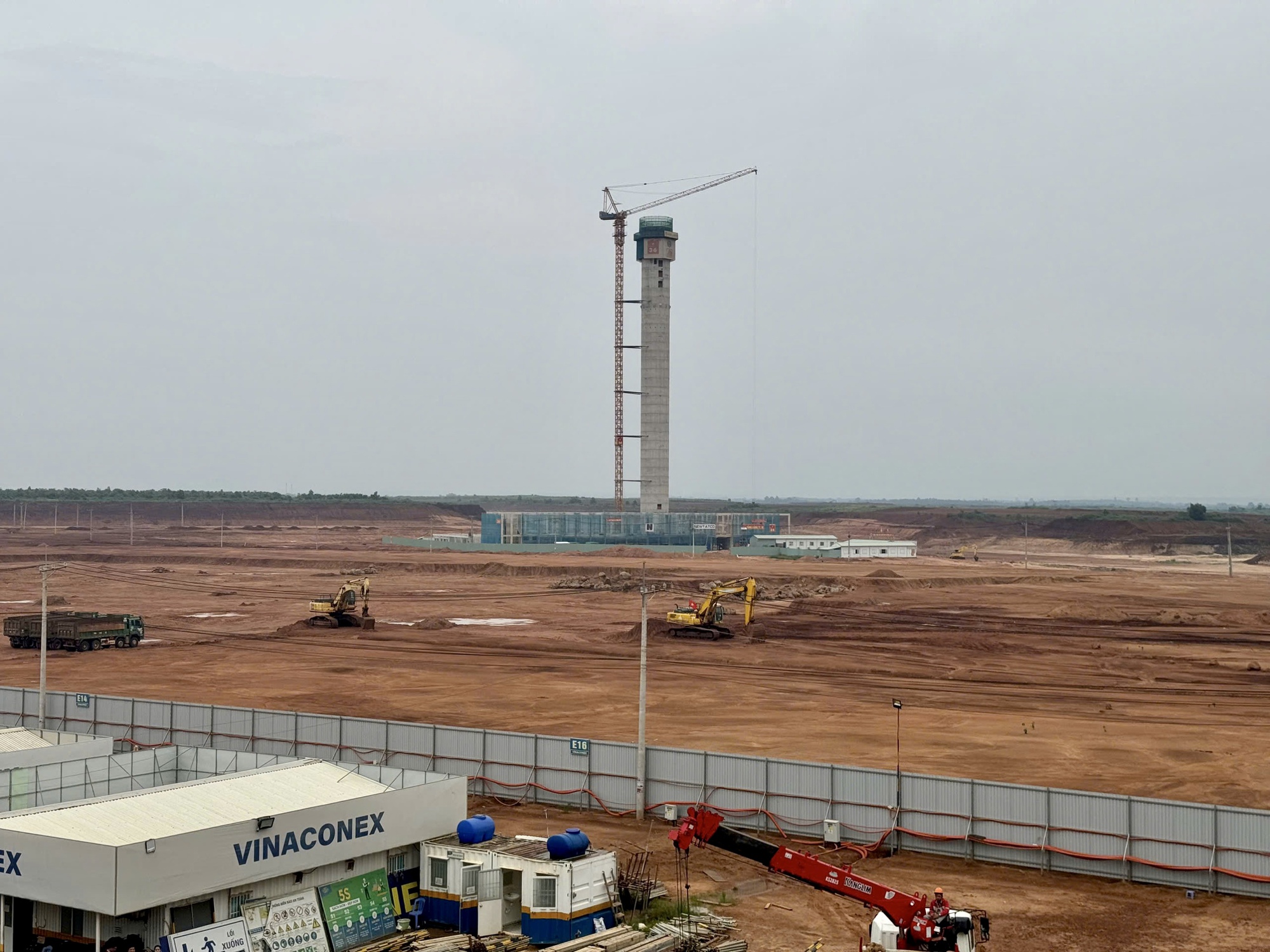 Sớm mở rộng cao tốc kết nối từ TP. HCM về sân bay Long Thành - Ảnh 3.