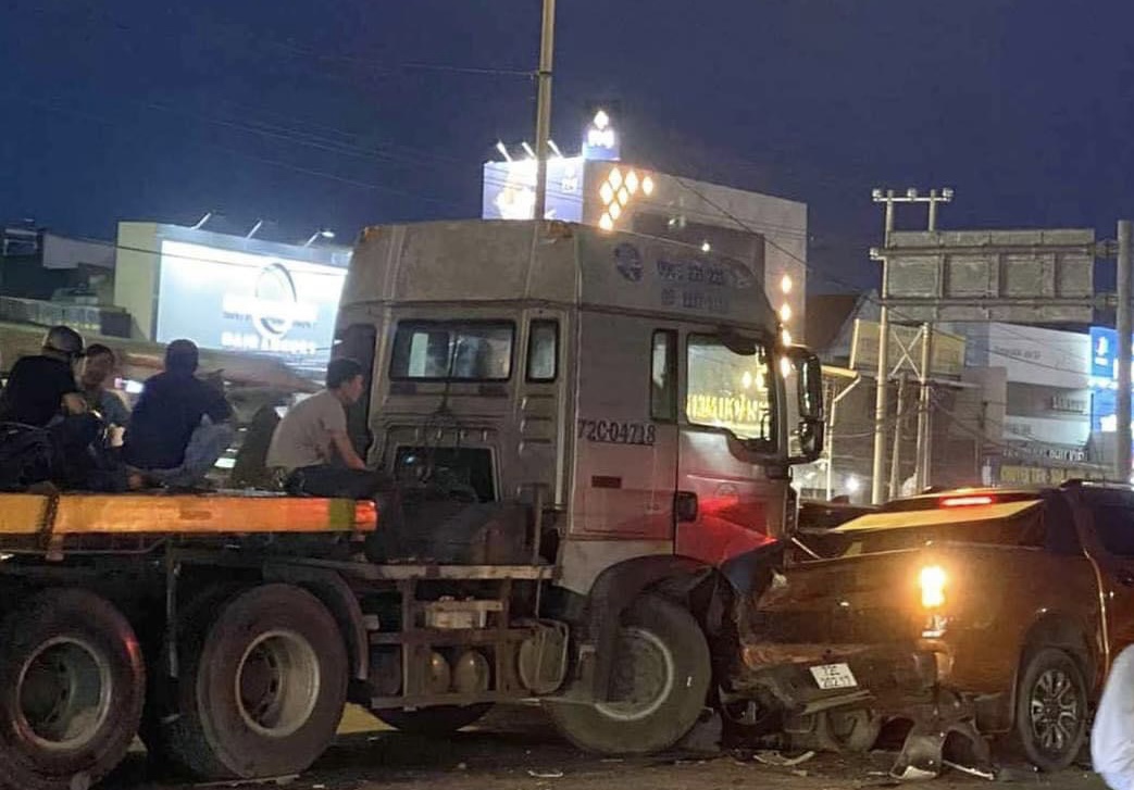 Tai nạn liên hoàn trên Quốc lộ 51 - Ảnh 2.