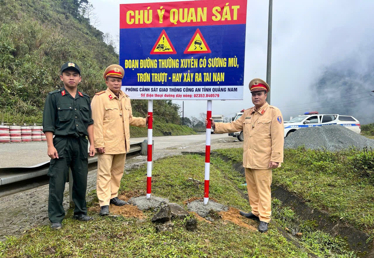 CSGT Quảng Nam trao 