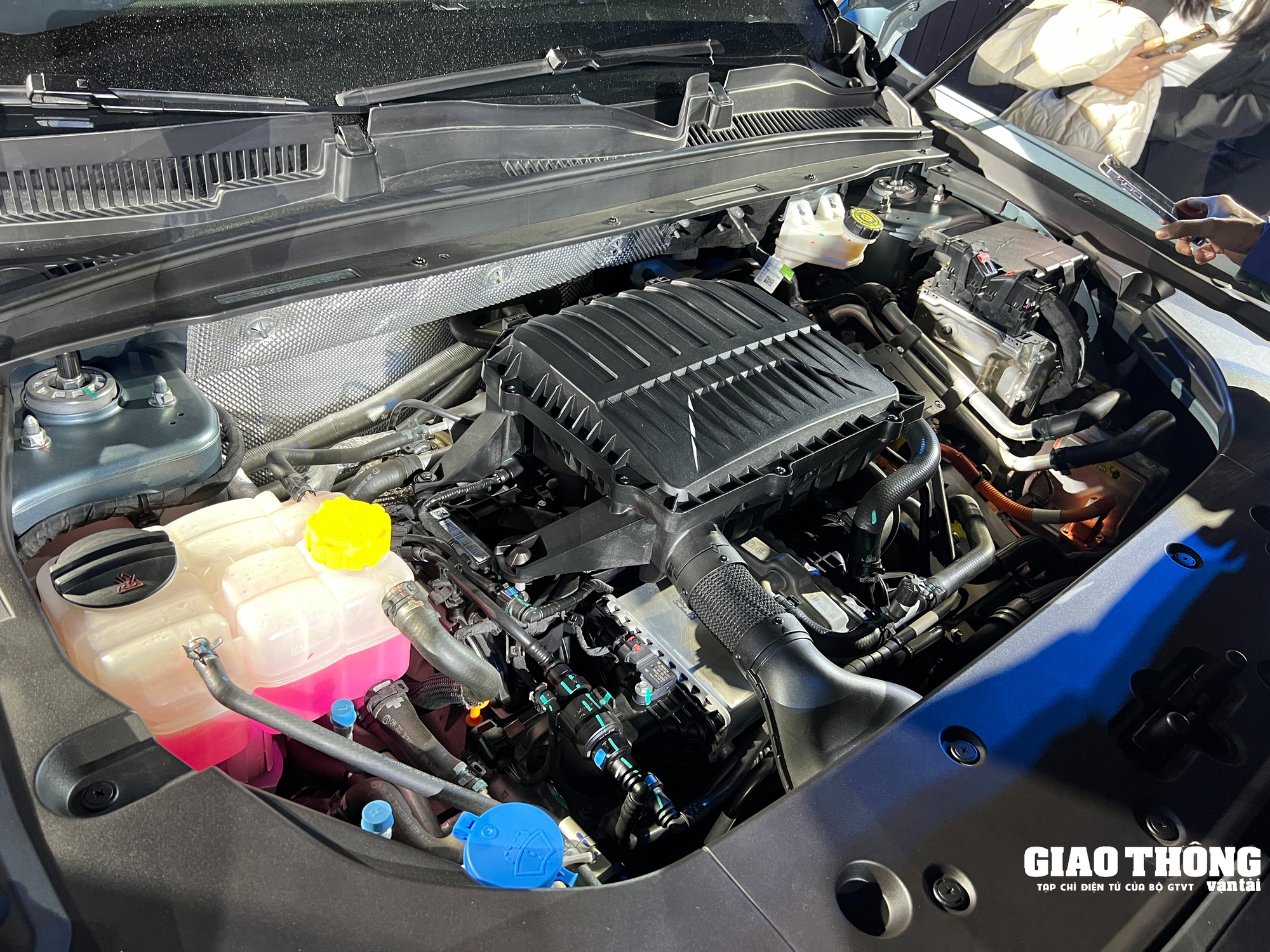 Cận cảnh Jaecoo J7 2025 đấu Mazda CX-5 giá từ 729 triệu: Một bình xăng đi từ Hà Nội đến Nha Trang- Ảnh 10.