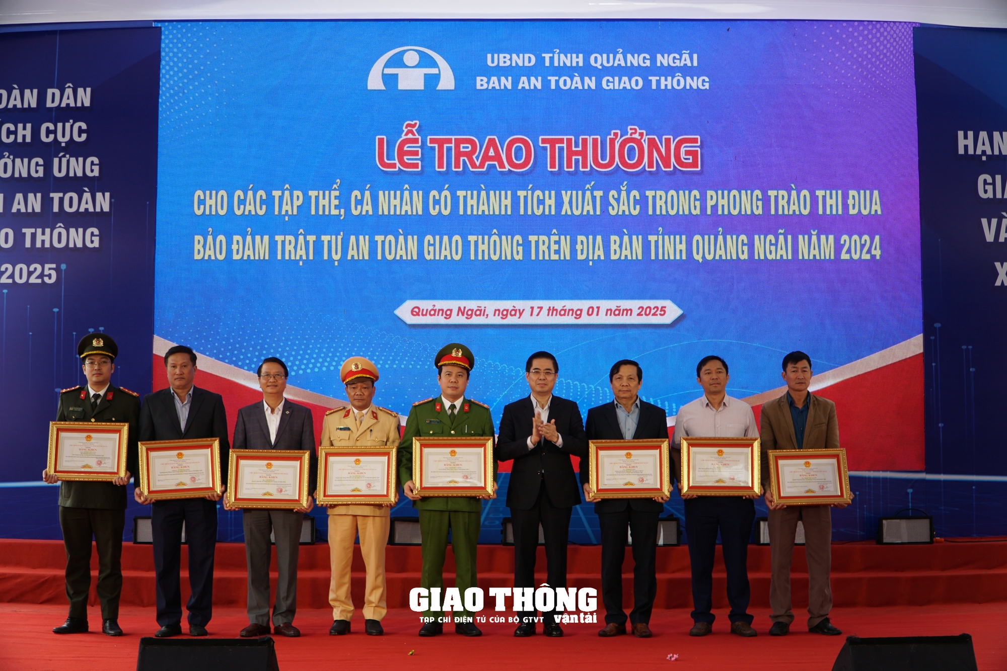 Chủ tịch UBND tỉnh Quảng Ngãi Chủ tịch UBND tỉnh Quảng Ngãi