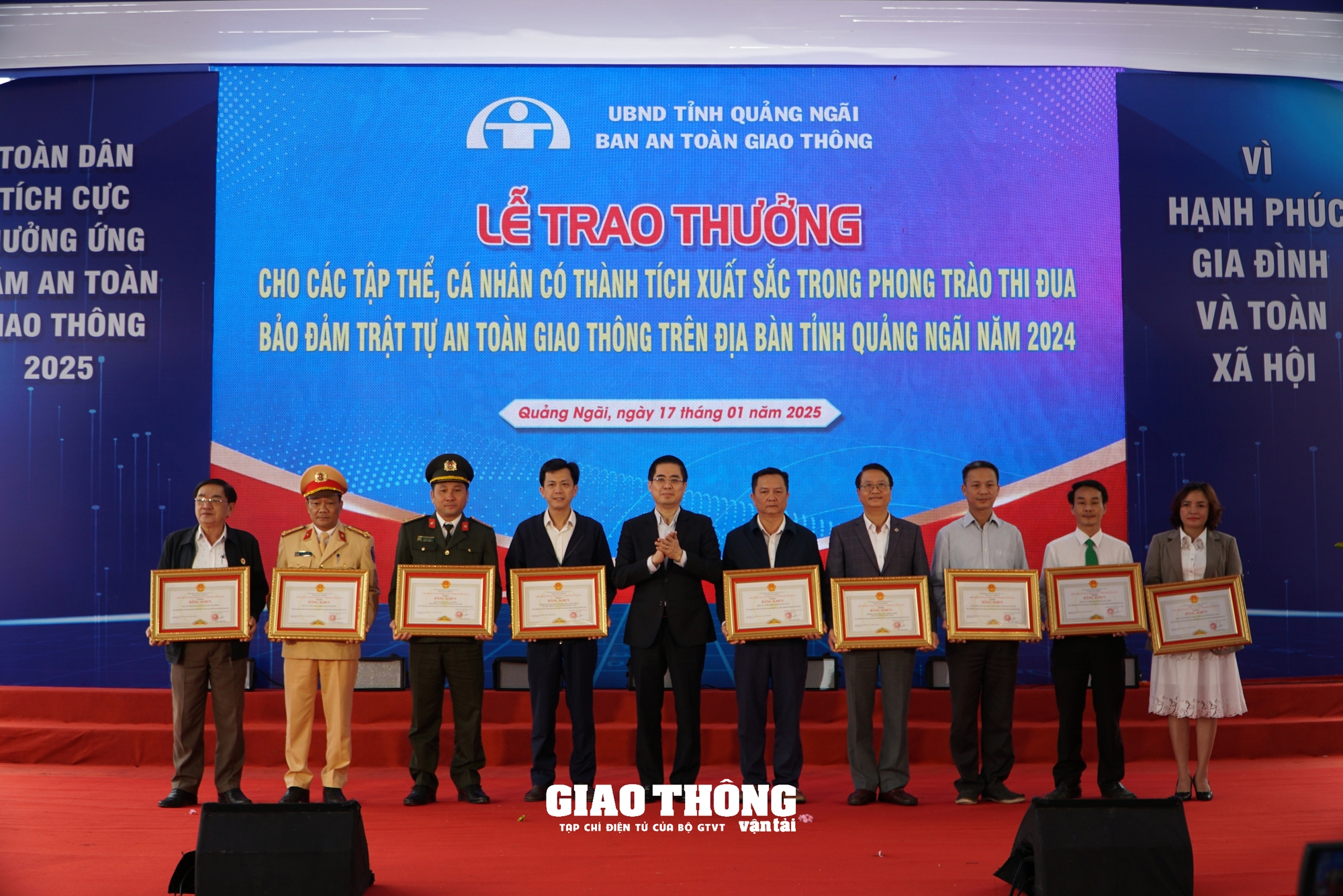 Chủ tịch UBND tỉnh Quảng Ngãi Chủ tịch UBND tỉnh Quảng Ngãi