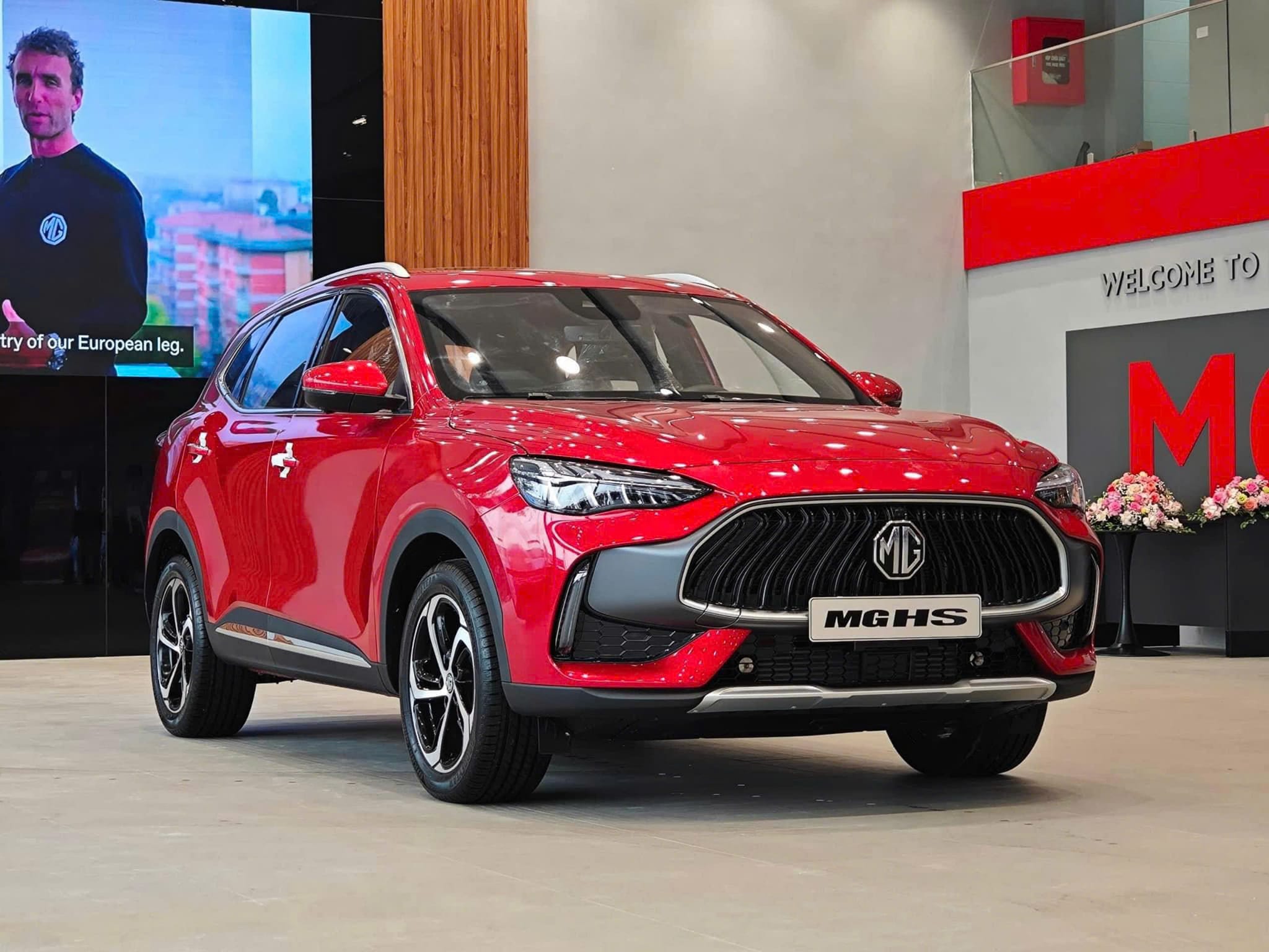 Xe Trung Quốc MG HS phá giá giảm 140 triệu: Hạng C rẻ ngang hạng A, người dùng nói thẳng lý do ế- Ảnh 1.