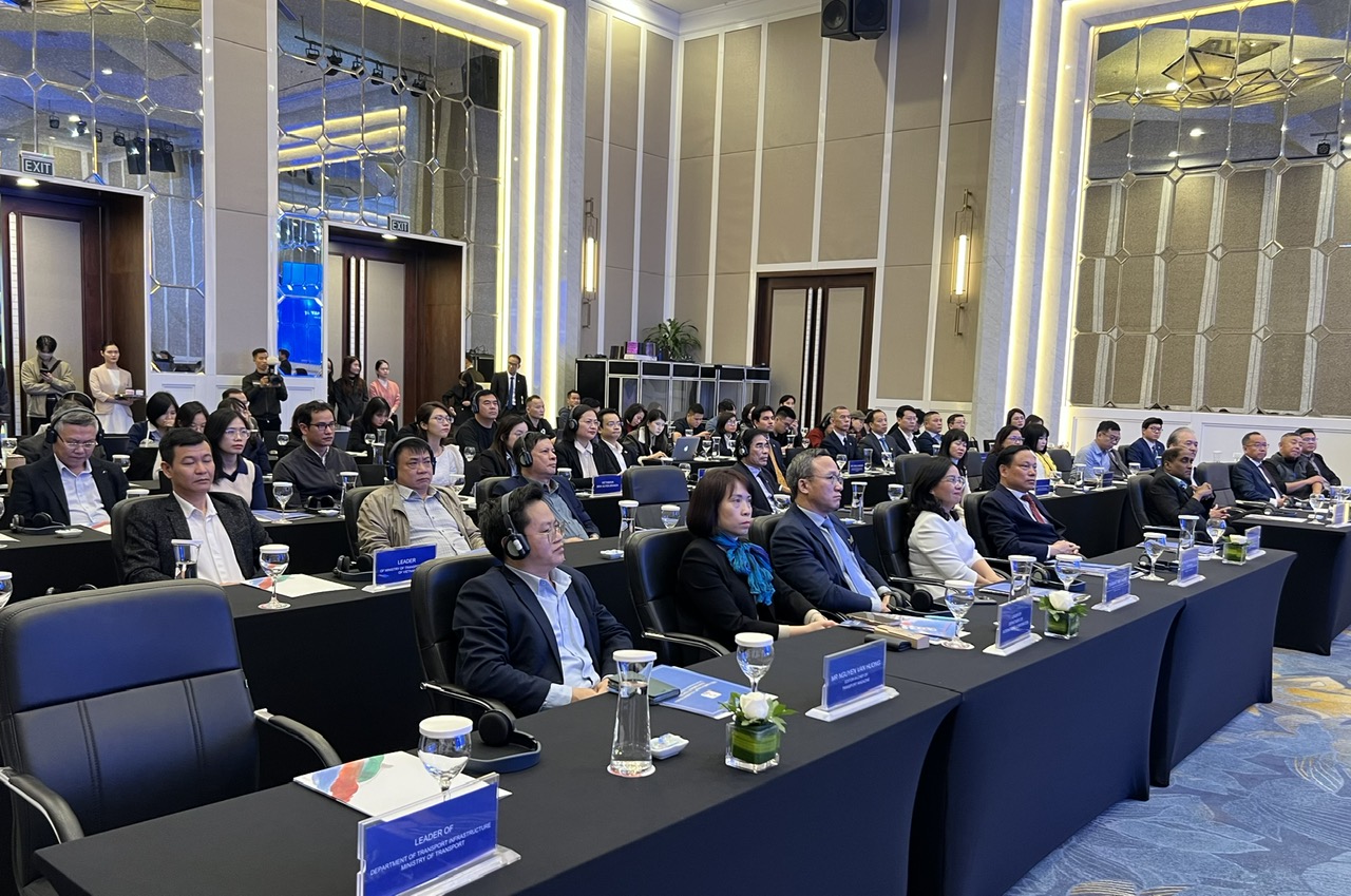 Tăng cường nghiên cứu và phát triển hạ tầng logistics đa phương thức- Ảnh 2.