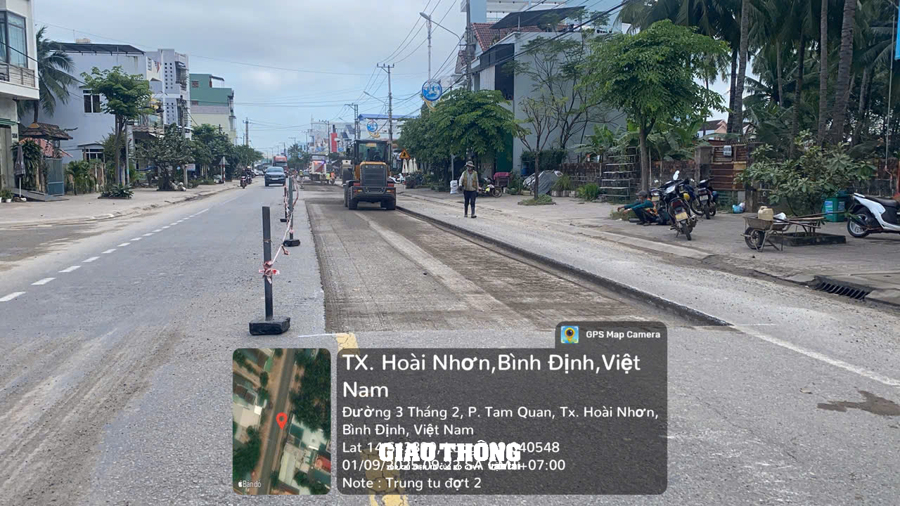 Canh trời, nhà thầu cấp tập vá sửa mặt đường QL1 qua tỉnh Bình Định - Ảnh 11.