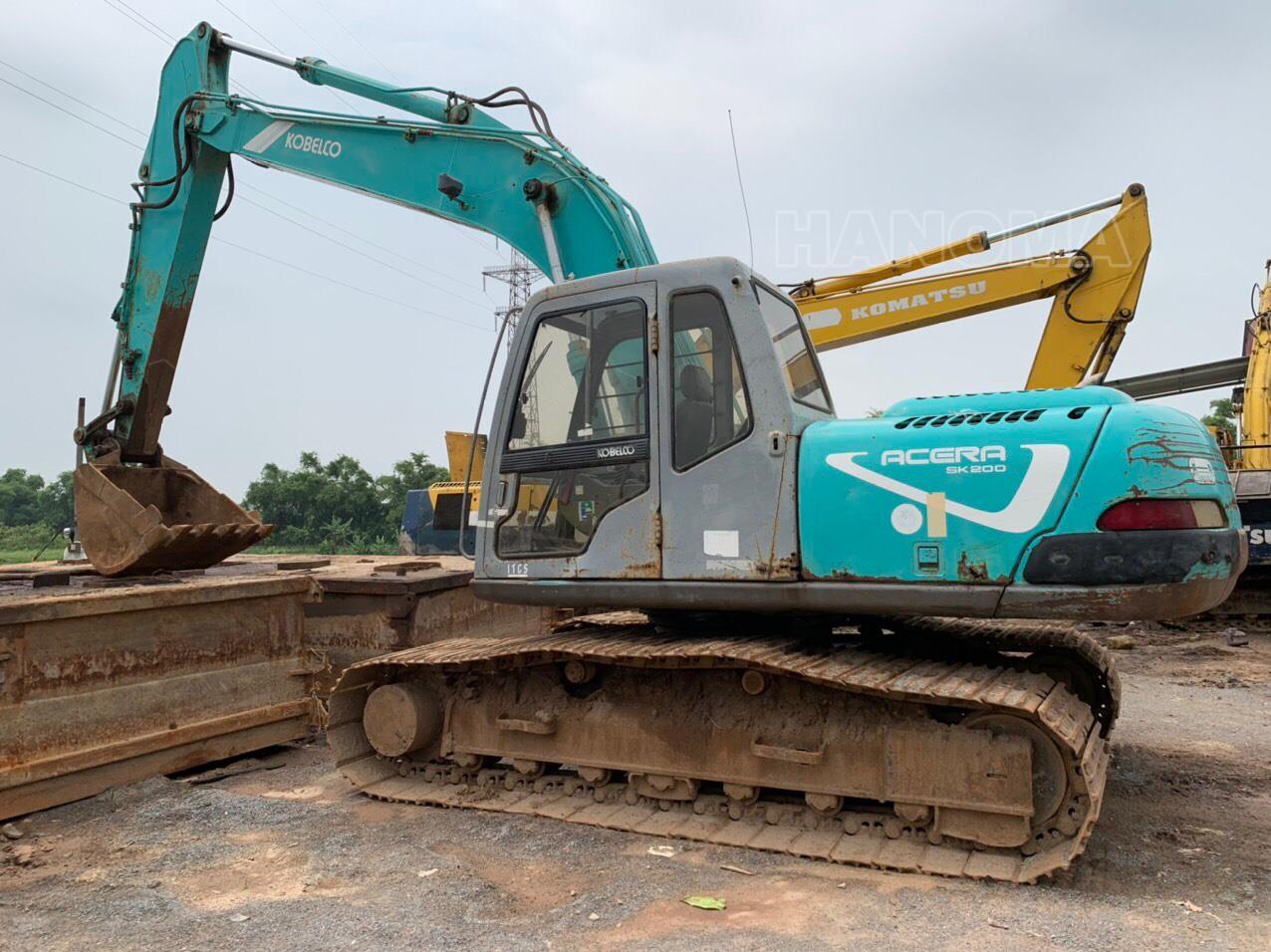 Những lỗi hệ thống truyền động thường gặp trên máy xúc đào Kobelco - Ảnh 1.