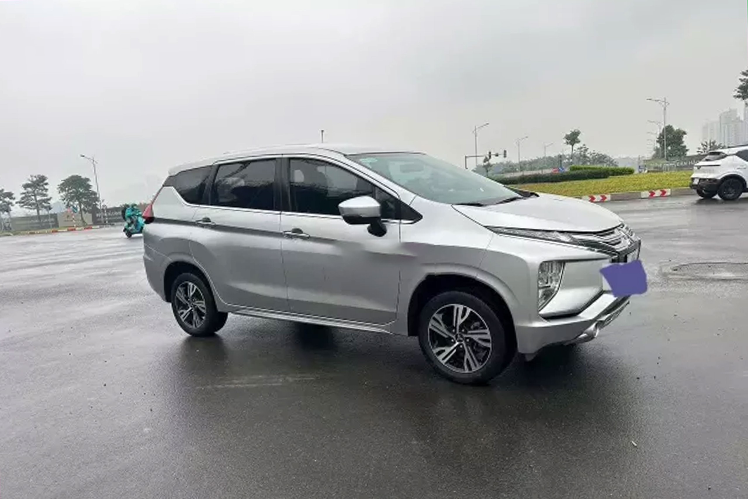 Xe 7 chỗ lướt giảm giá mạnh vì xe mới ưu đãi, 500 triệu mua được xe gì?- Ảnh 1. Xe 7 chỗ lướt giảm giá mạnh vì xe mới ưu đãi, 500 triệu mua được xe gì?- Ảnh 1.