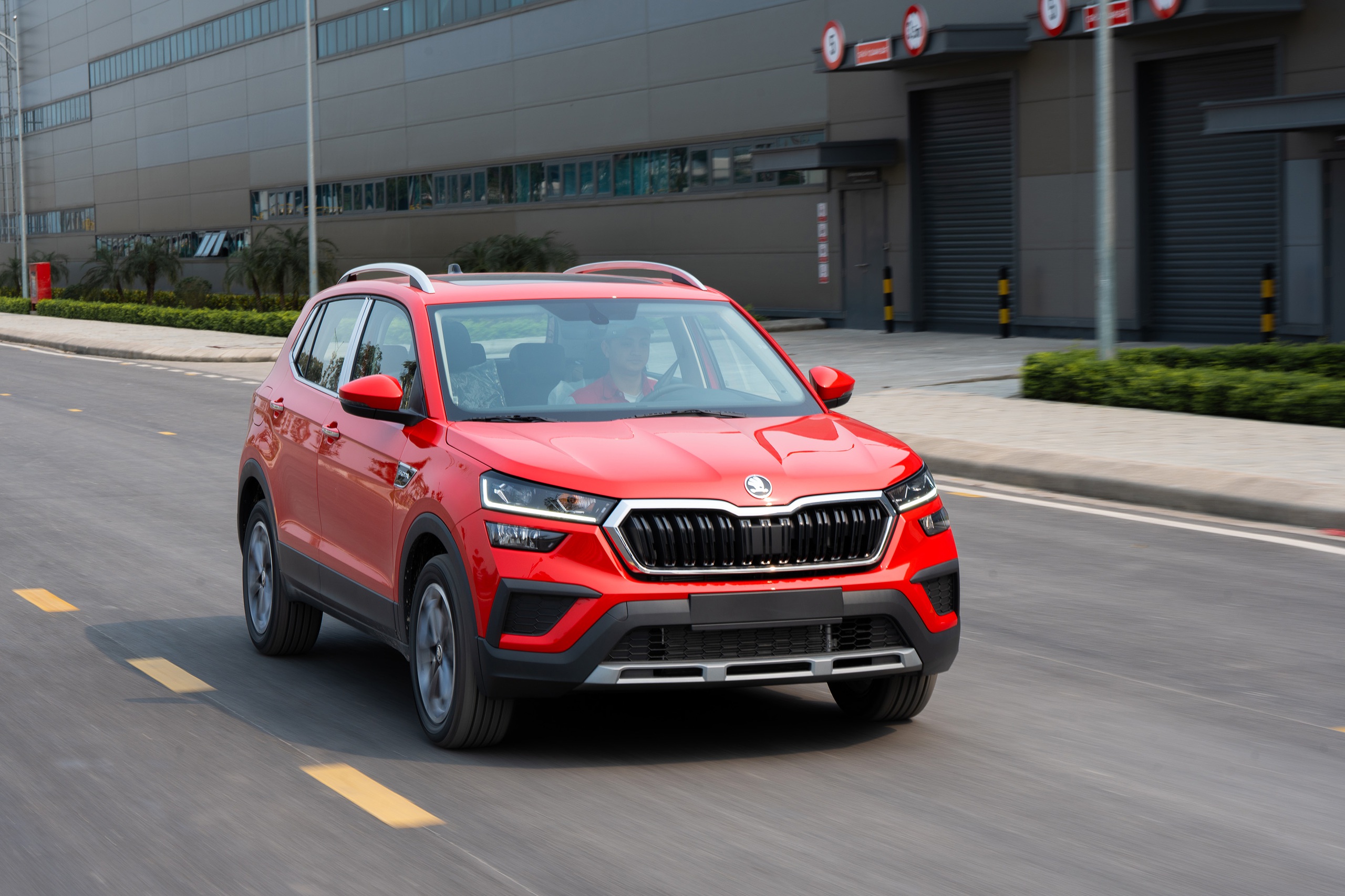 Nhà máy Skoda đầu tiên tại Việt Nam vận hành, giá xe sẽ rẻ để tăng sức cạnh tranh?- Ảnh 5.