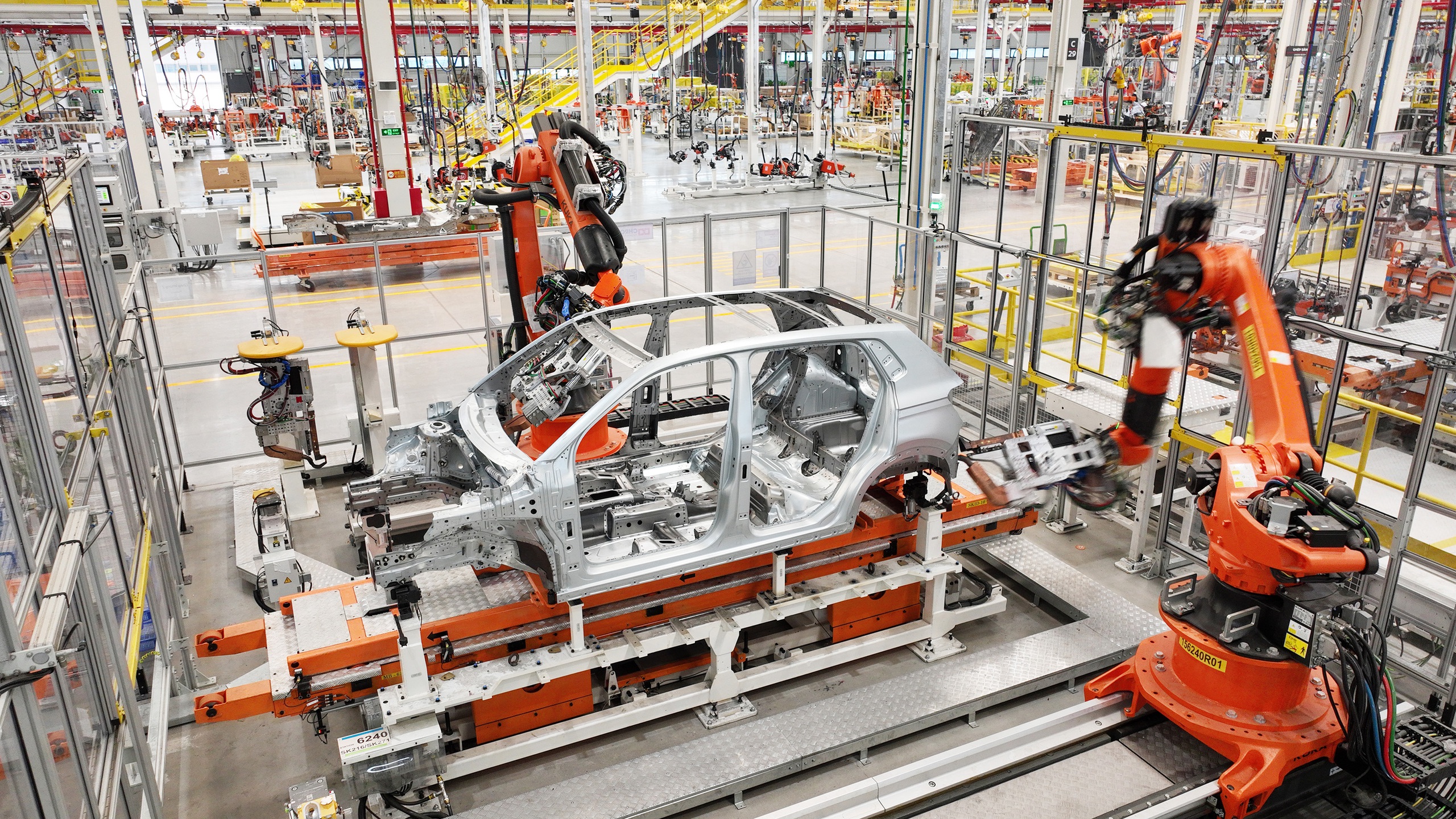 Nhà máy Skoda đầu tiên tại Việt Nam vận hành, giá xe sẽ rẻ để tăng sức cạnh tranh?- Ảnh 3.