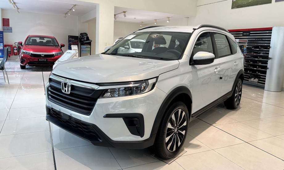 Giá xe Honda BR-V lăn bánh tháng 3/2025: Giảm không phanh rẻ hơn Mitsubishi Xpander- Ảnh 1.