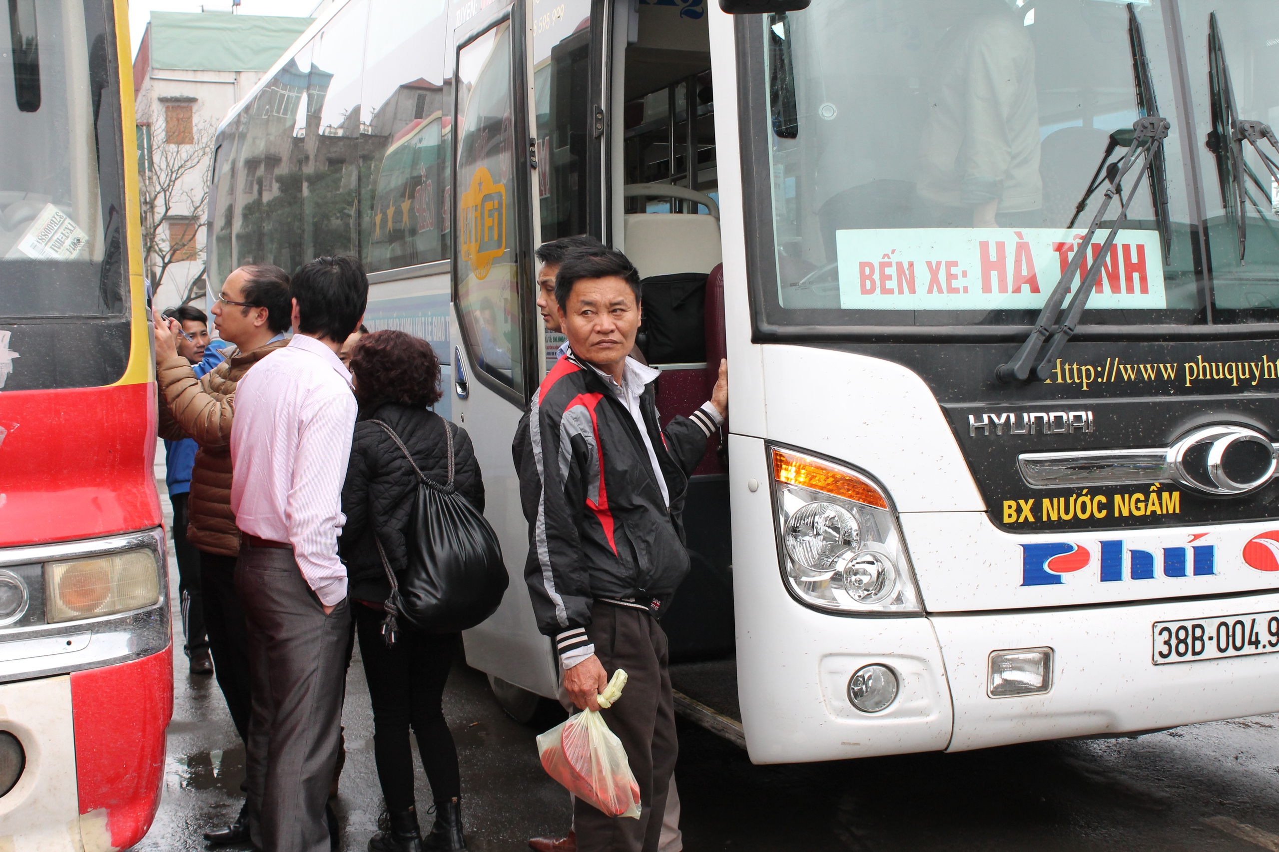 Bảo đảm giao thông an toàn, thông suốt trong dịp Lễ 30/4 - 1/5 - Ảnh 1.