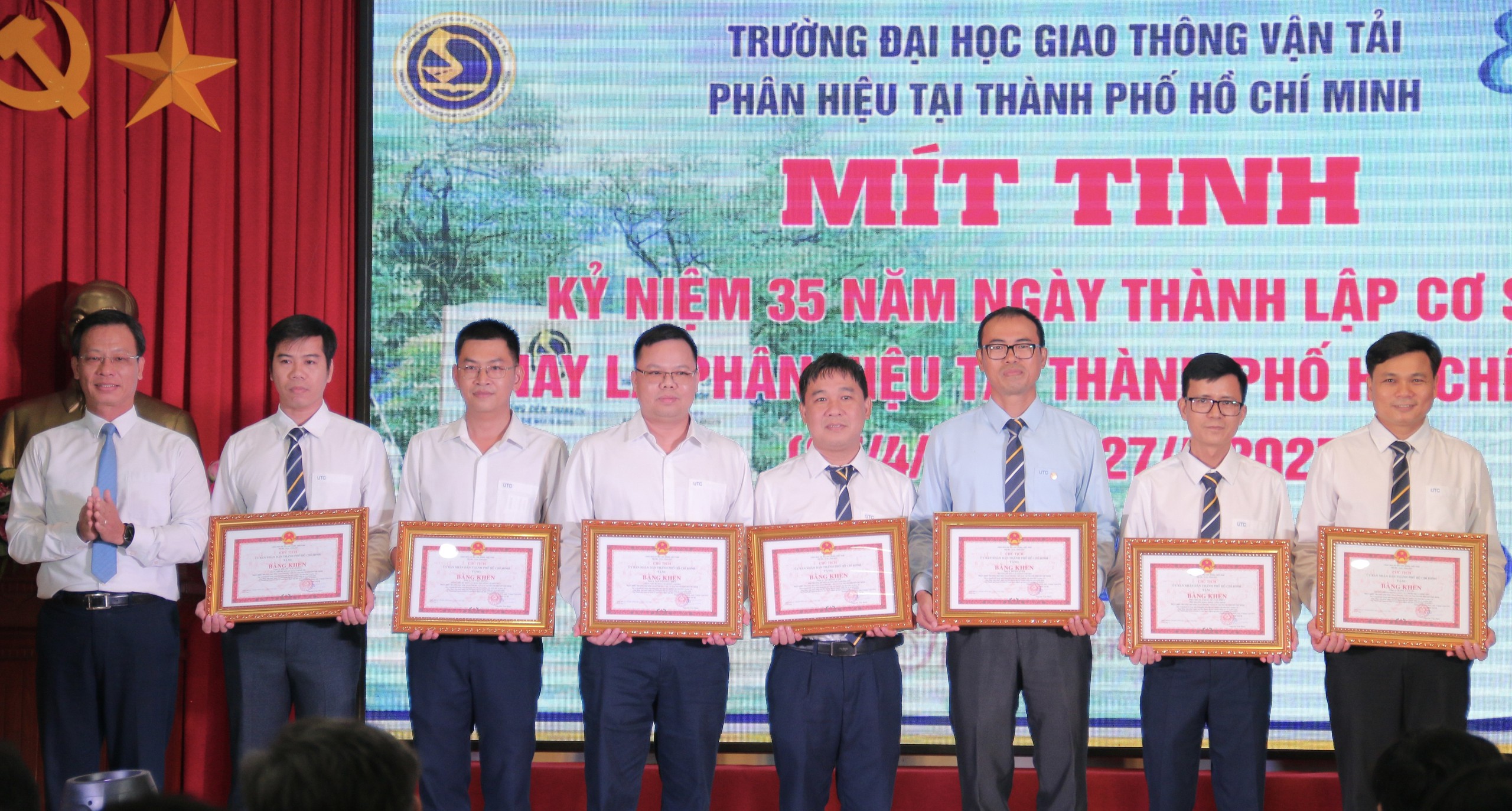 Kỷ niệm 35 năm ngày thành lập Phân hiệu Trường Đại học GTVT tại TP Hồ Chí Minh - Ảnh 2.