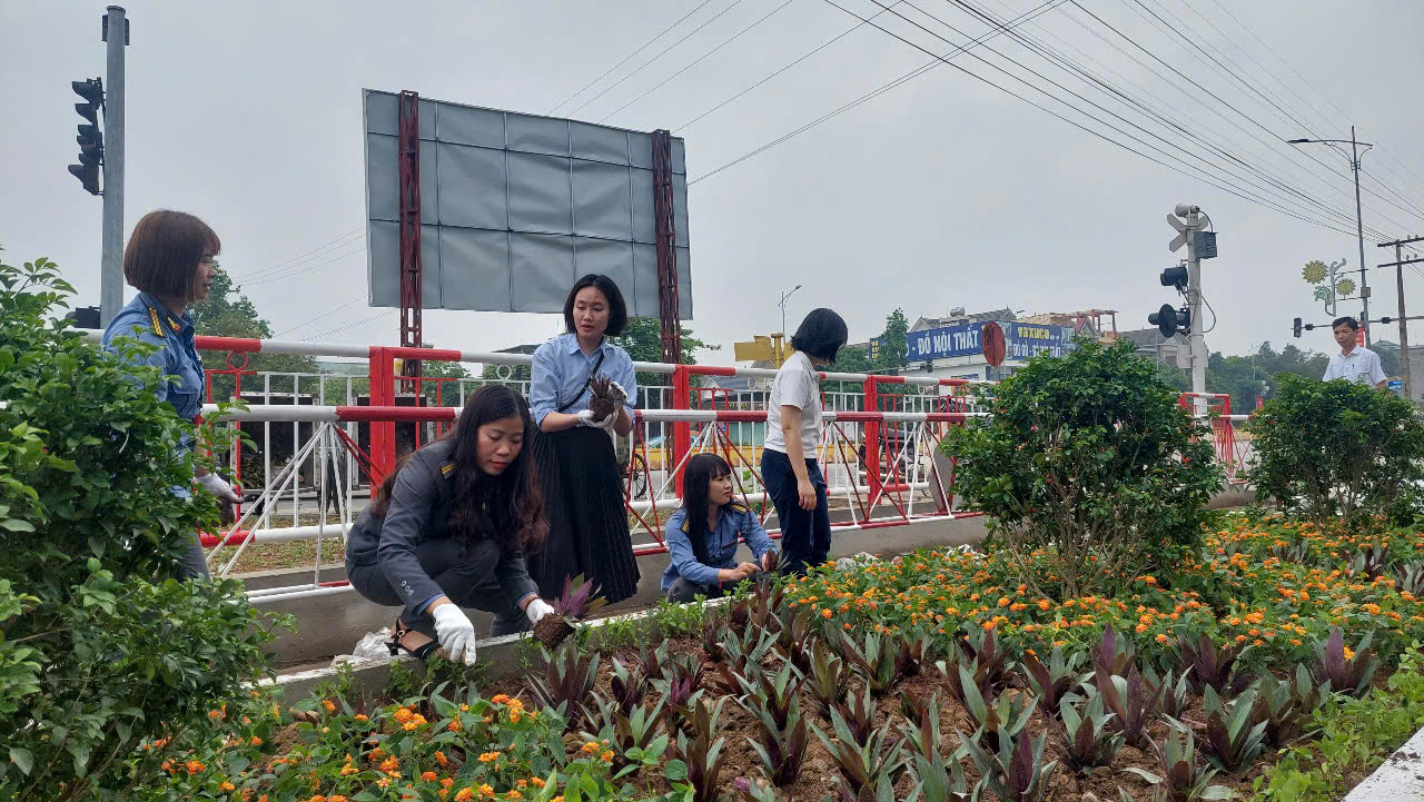 Công ty CP đường sắt Vĩnh Phú: Những con số biết nói trong 5 năm qua - Ảnh 5.