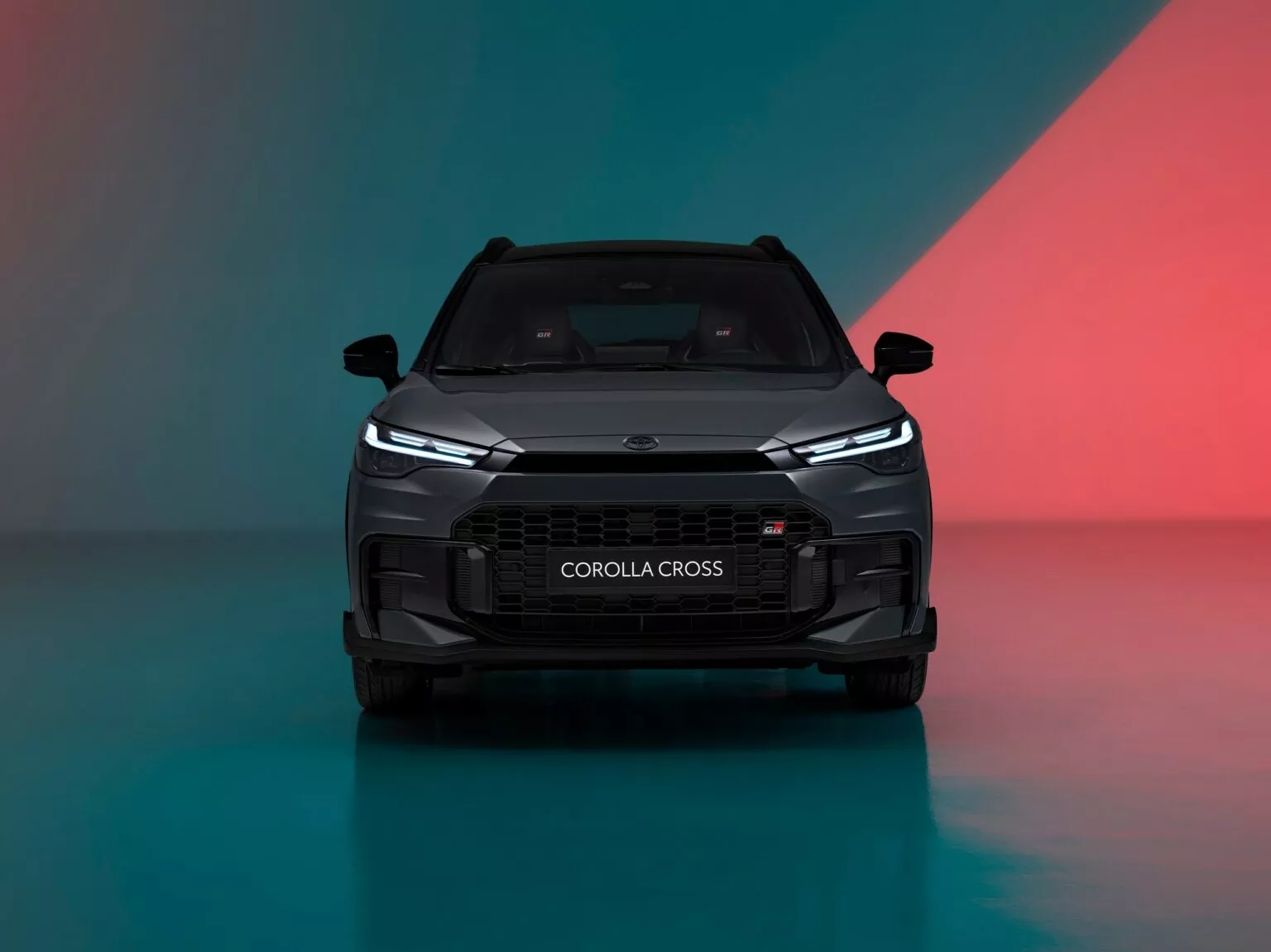 Toyota Corolla Cross 2026 ra mắt với diện mạo thể thao - Ảnh 1.