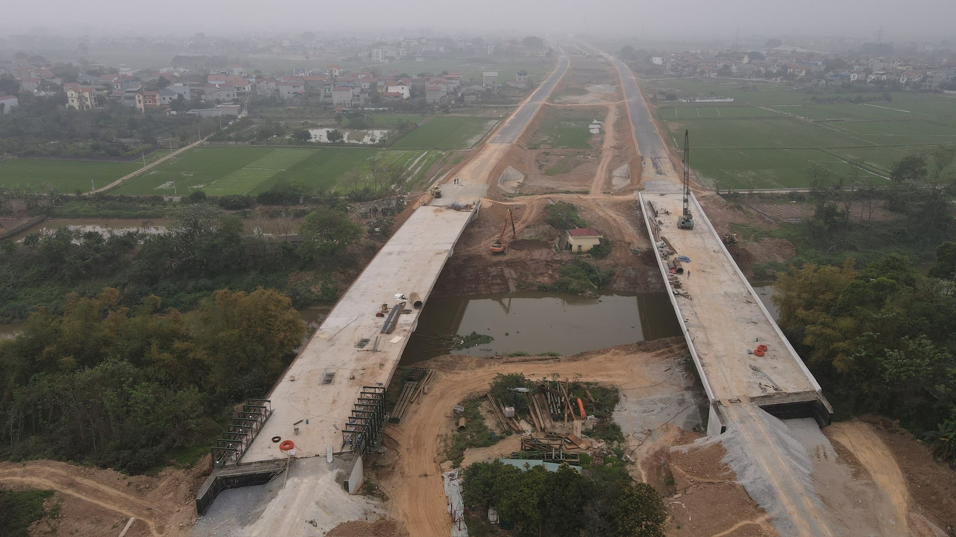 Phê duyệt kết quả lựa chọn nhà đầu tư làm cao tốc vành đai 4 - Vùng Thủ đô - Ảnh 1.