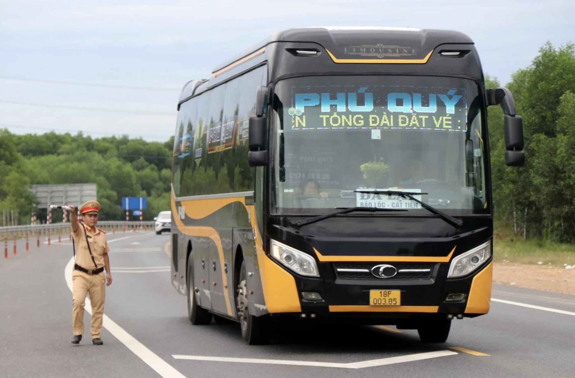 Những hành vi vi phạm giao thông bị phạt nặng trên cao tốc từ 23/6 - Ảnh 1.