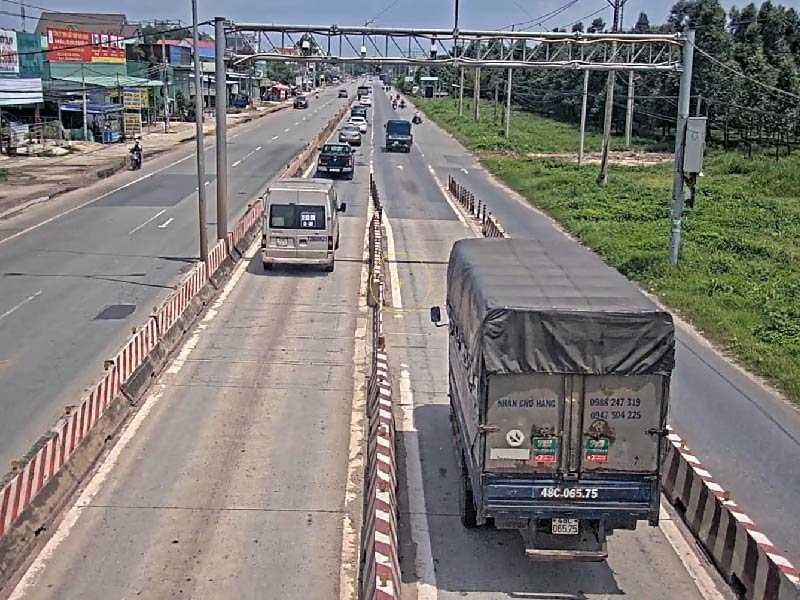 Lắp 4 trạm cân điện tử tự động kiểm soát tải trọng xe trên địa bàn Hà Nội - Ảnh 1.