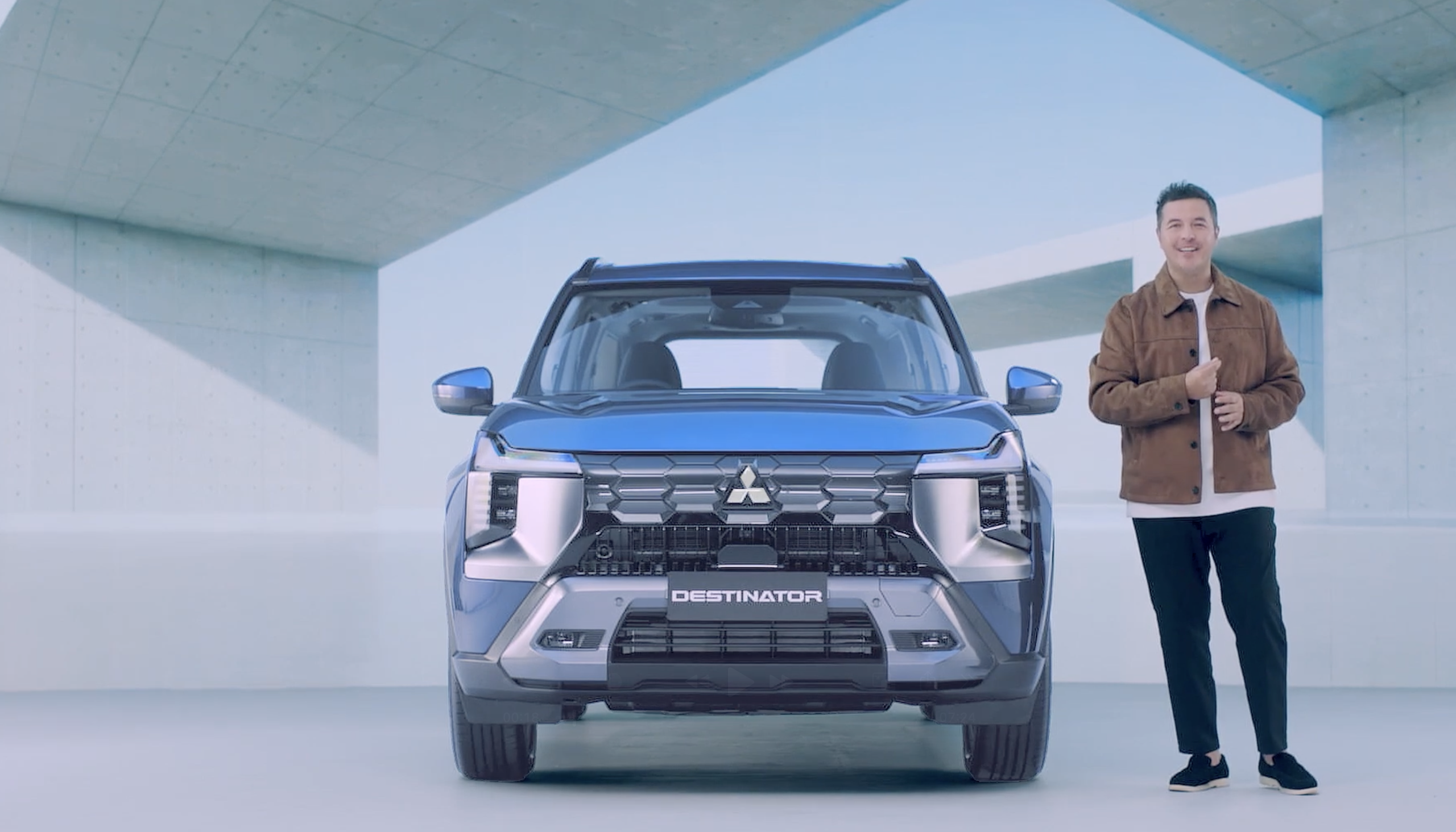 Ảnh thực tế Mitsubishi Destinator thương mại vừa ra mắt, đại lý Việt nhận đặt cọc - Ảnh 1.