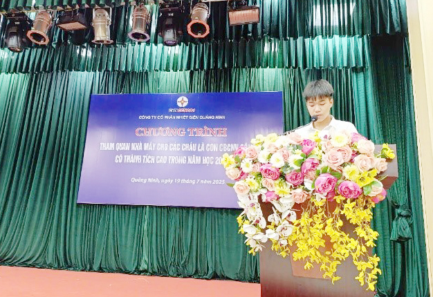 Con em CBCNVC tham quan Nhà máy nhiệt điện Quảng Ninh: Niềm vui nhân đôi, tự hào lan tỏa - Ảnh 5.