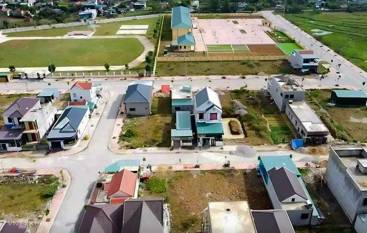 Hà Tĩnh: Gần 1.300 hộ tái định cư phục vụ dự án đường sắt tốc độ cao - Ảnh 1.