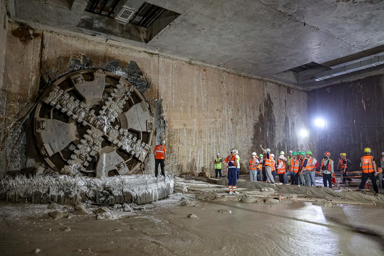 Hà Nội: Đào hầm đường sắt đô thị đã đến Ga Văn Miếu - Ảnh 1.