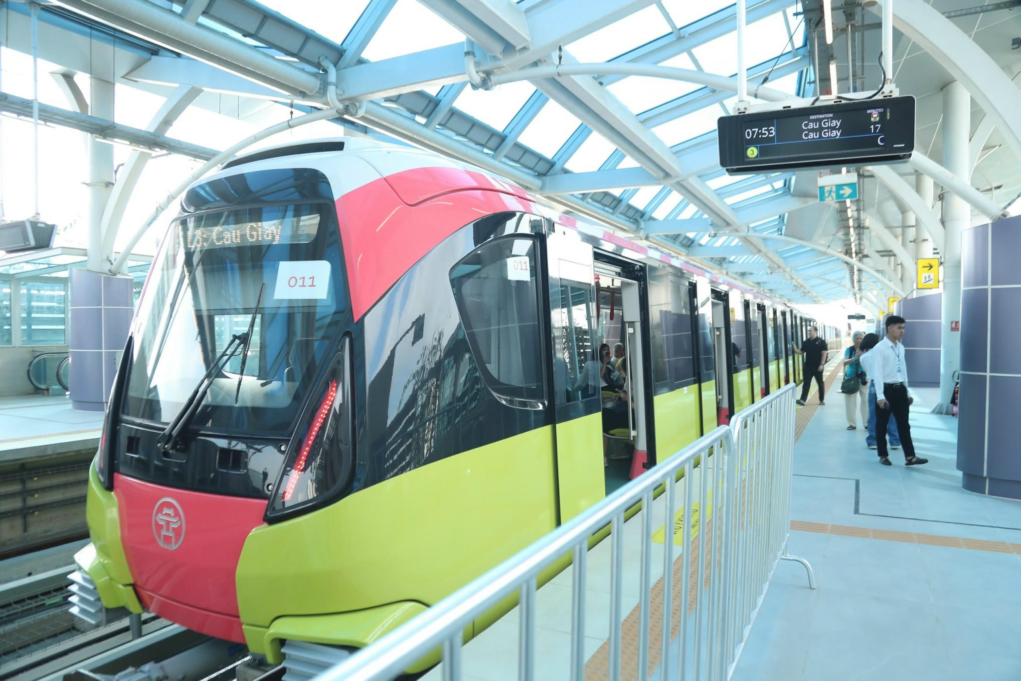 Áp dụng vé ảo cho 2 tuyến đường sắt đô thị của Hà Nội- Ảnh 1.