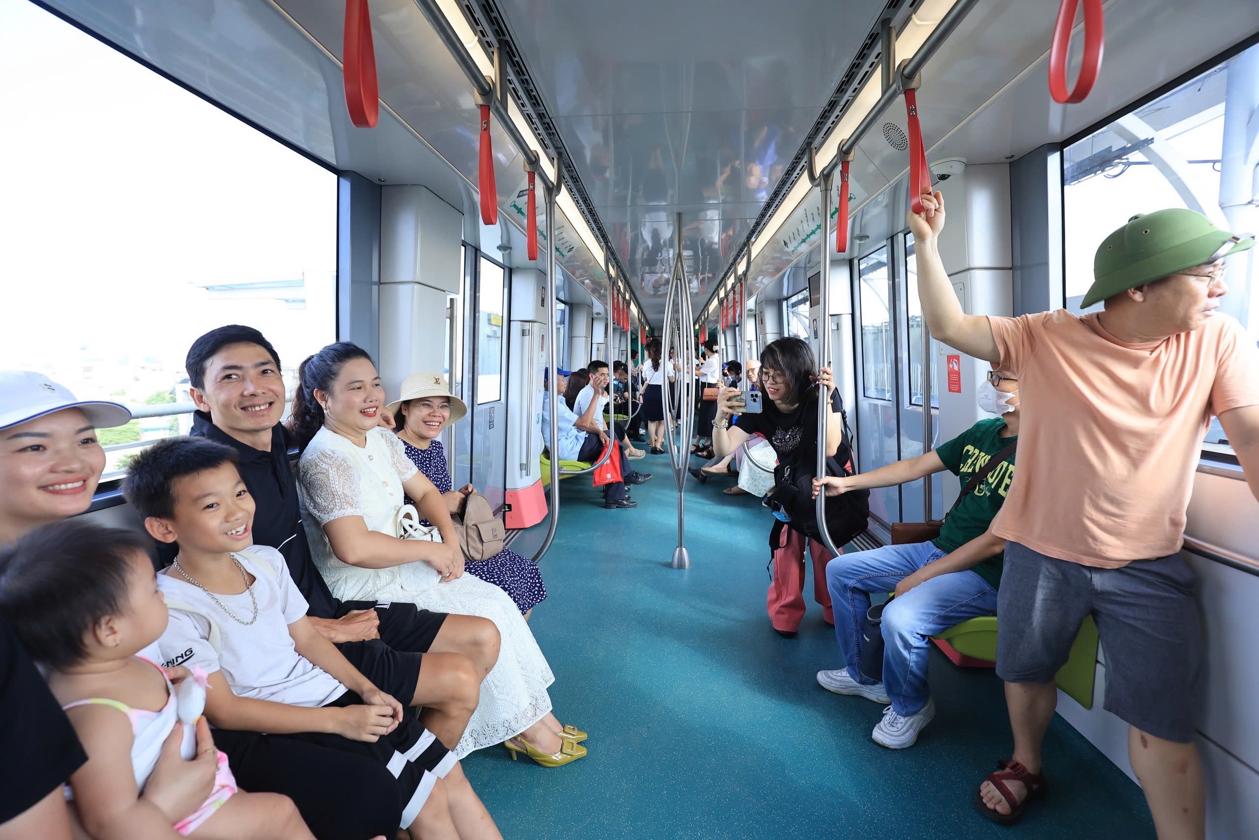 Phương án vé liên thông đa phương thức cho hệ thống vận tải hành khách công cộng của Hà Nội - Ảnh 1.